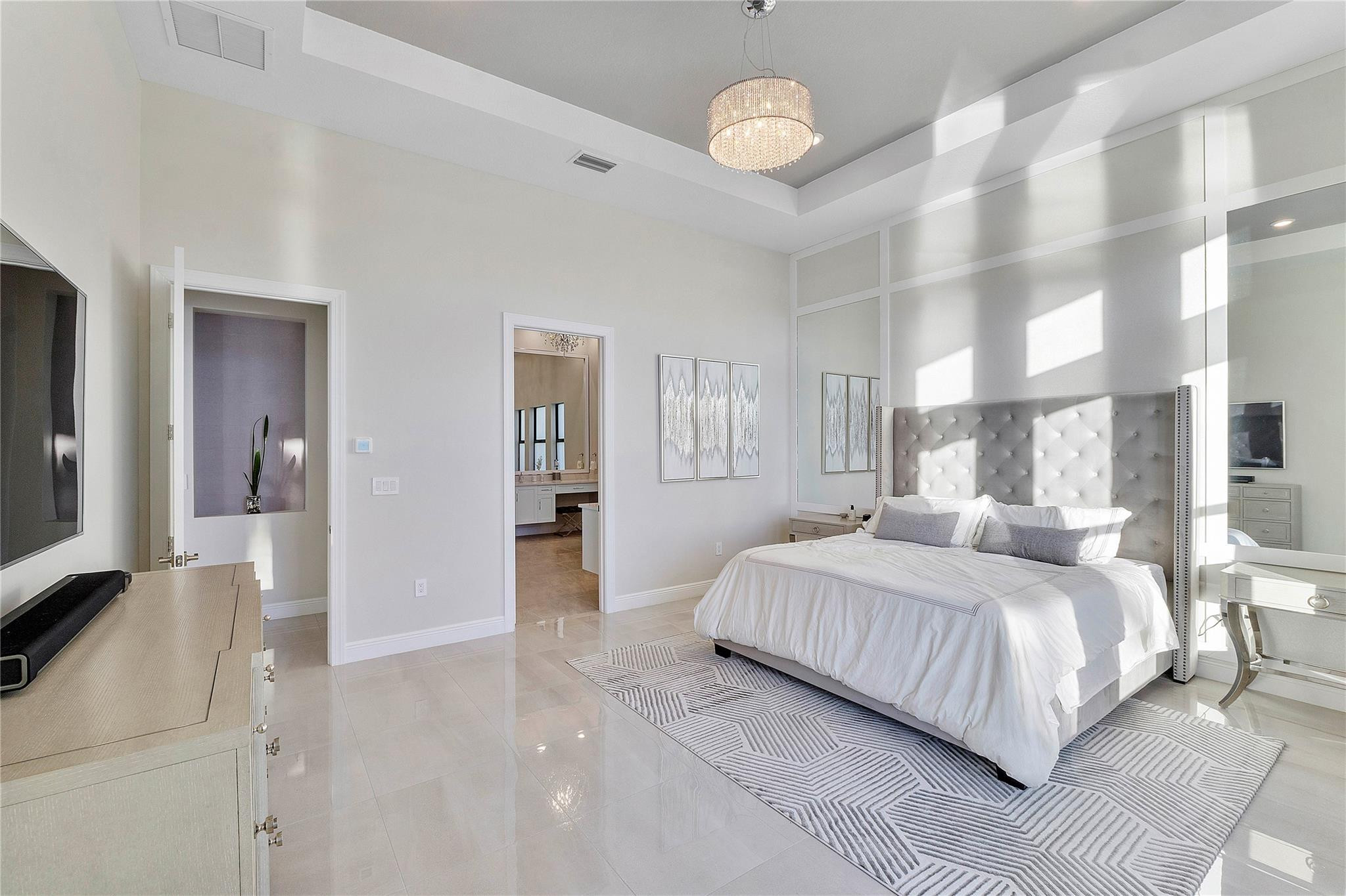 12430 N Parkland Bay Trail