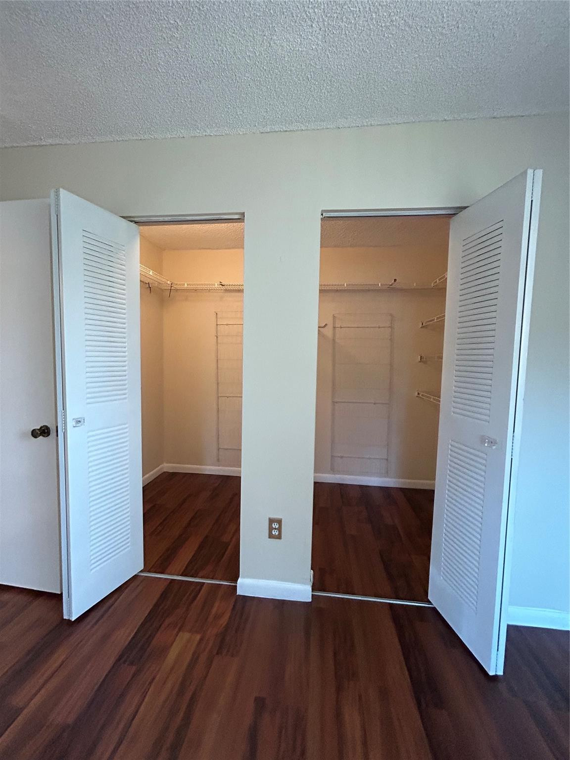 10445 E Clairmont Circle 104