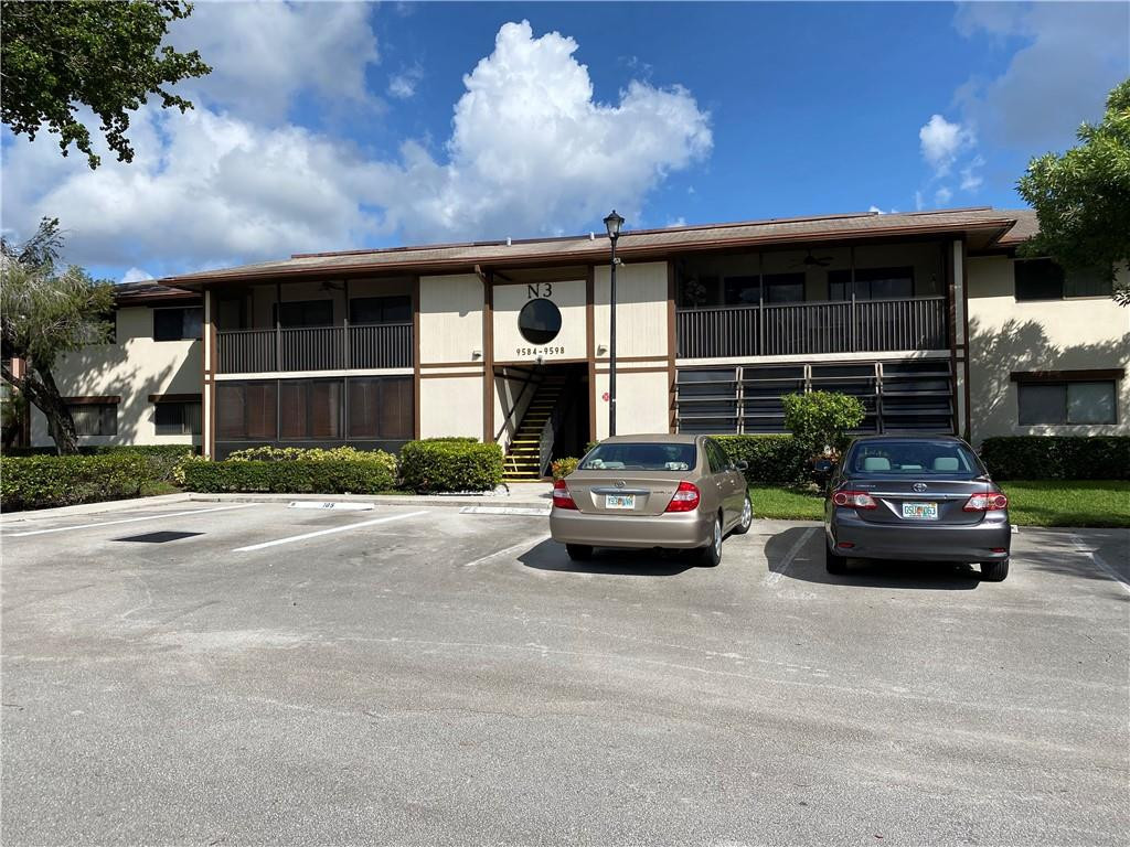 9592 N Belfort Circle N-9592