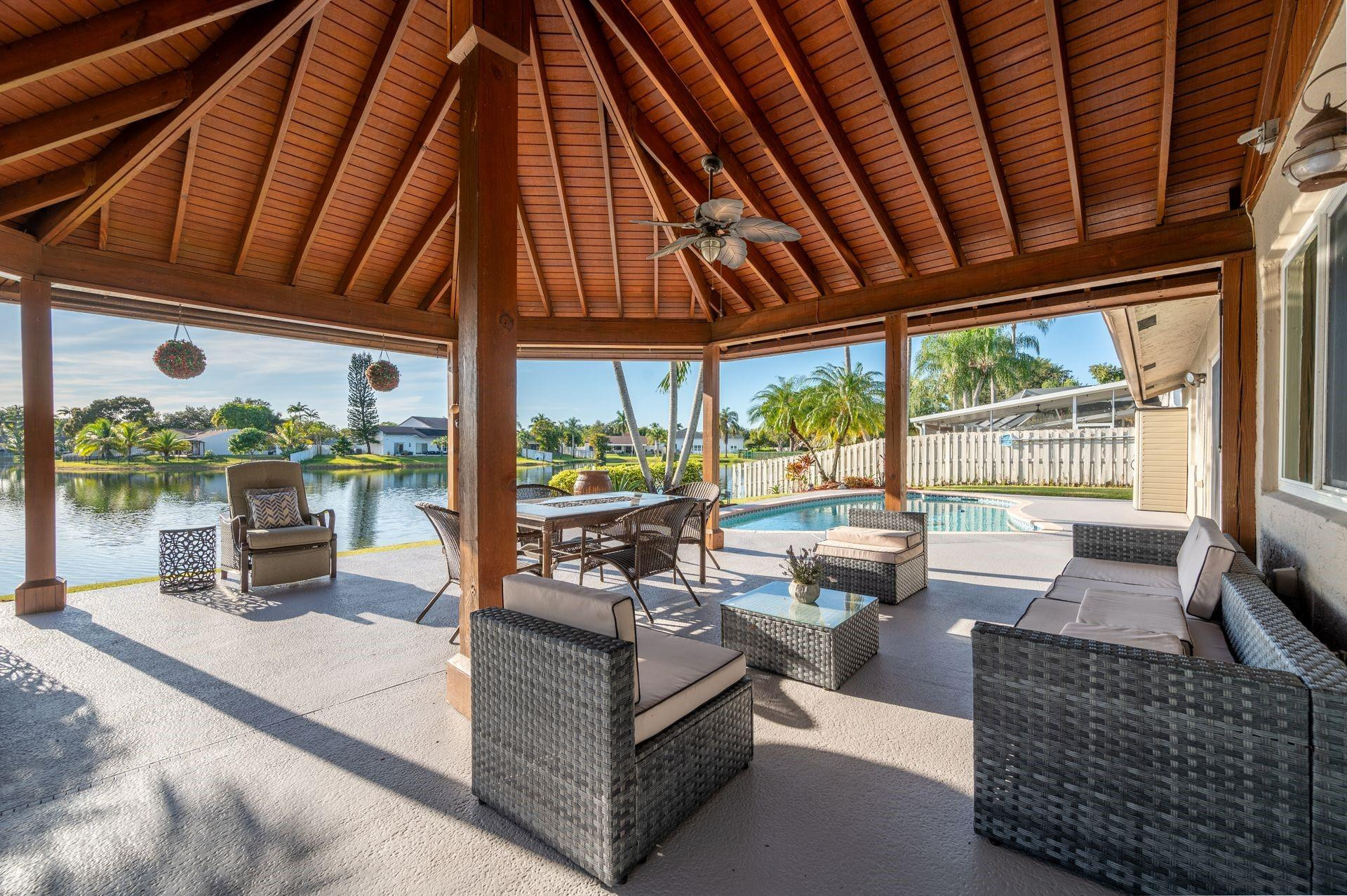 971 Cumberland Terrace
