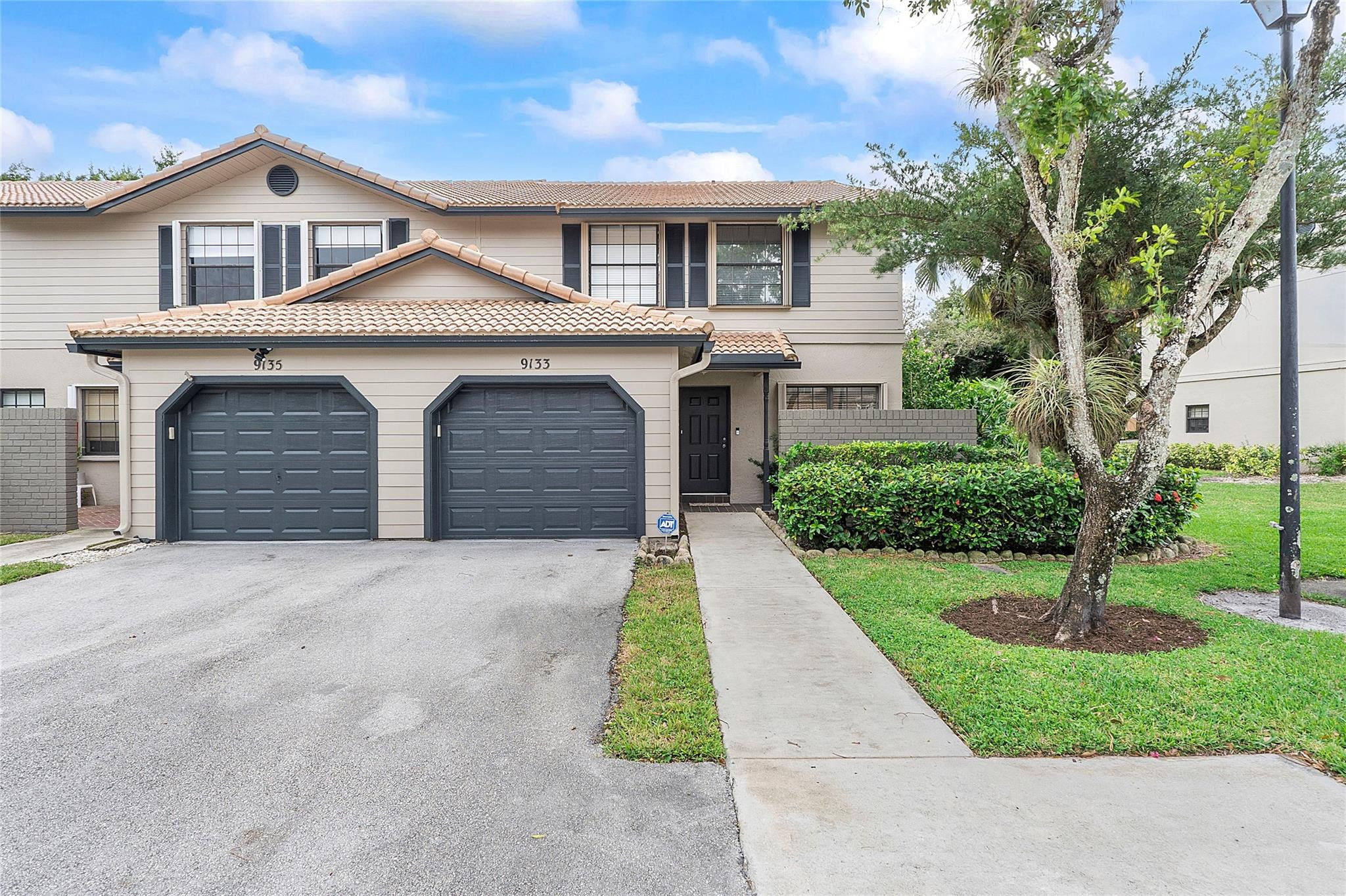 9133 Vineyard Lake Drive 9133