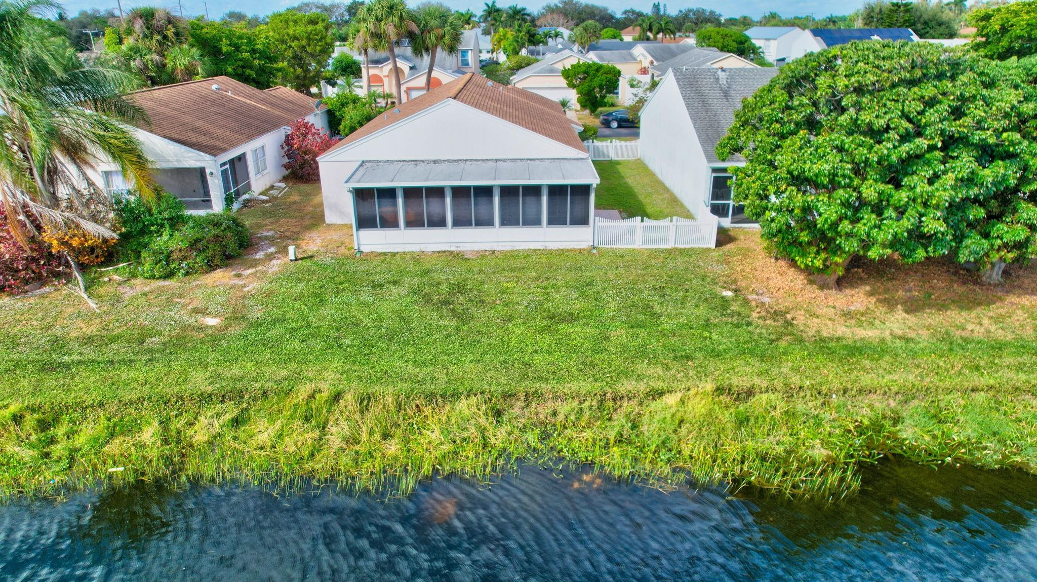 19 Bentwater Circle