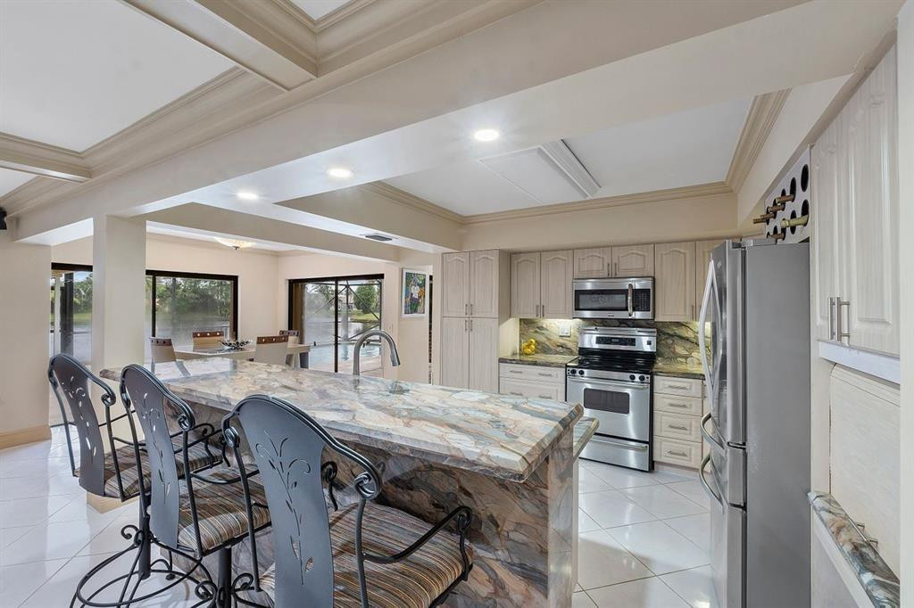 2363 Deer Creek Trail