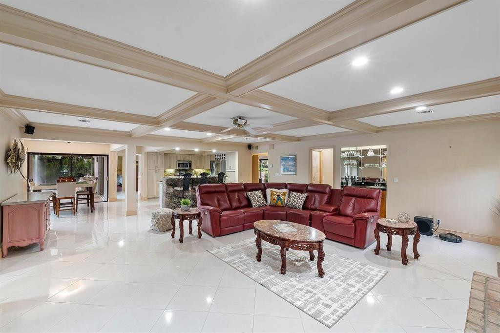 2363 Deer Creek Trail