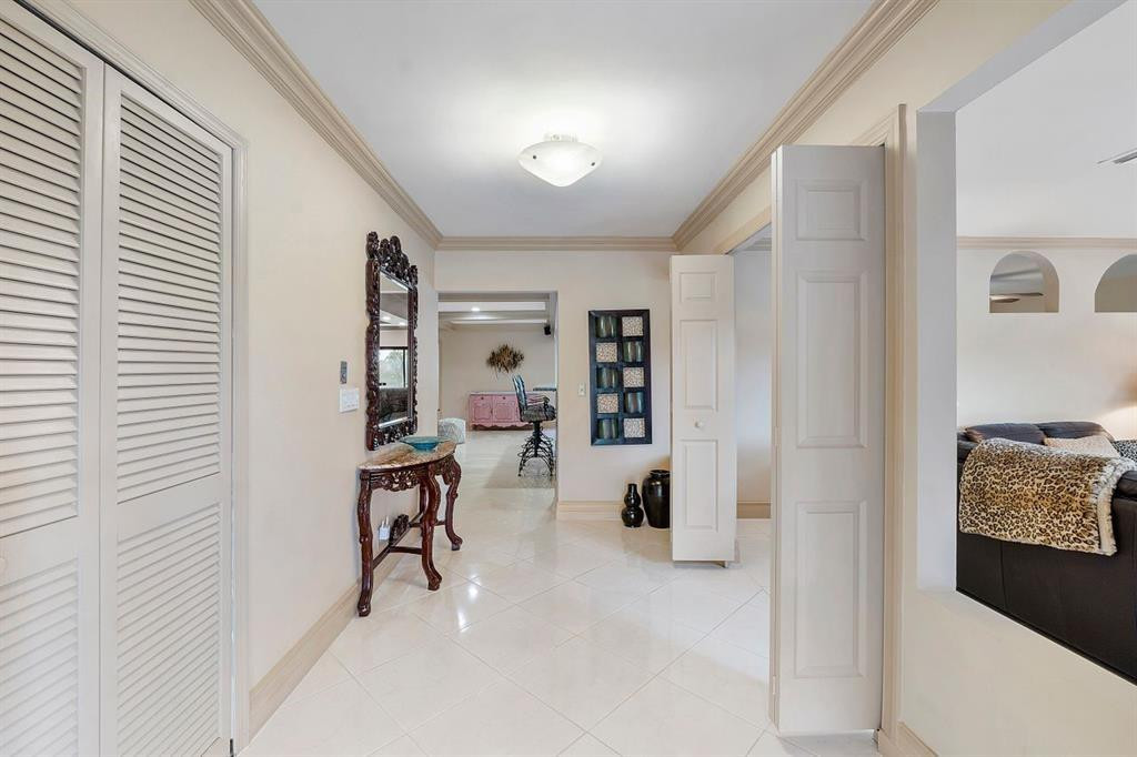 2363 Deer Creek Trail