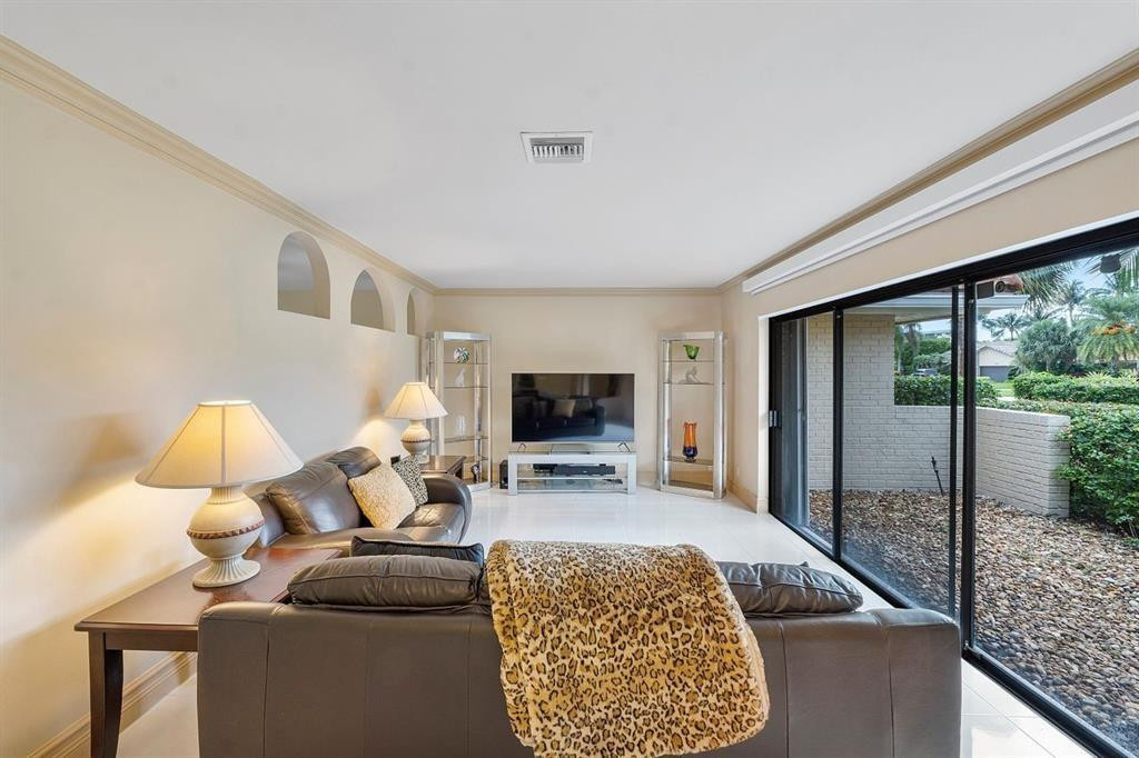 2363 Deer Creek Trail