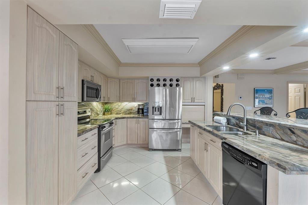 2363 Deer Creek Trail