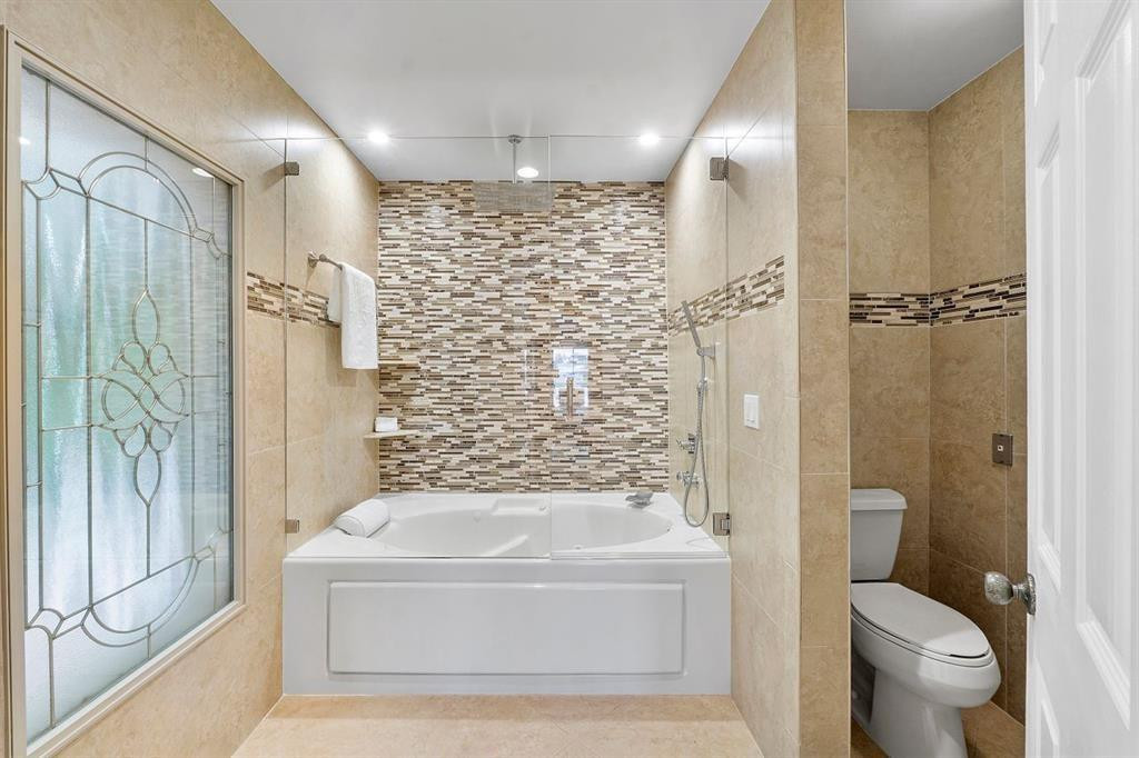 2363 Deer Creek Trail