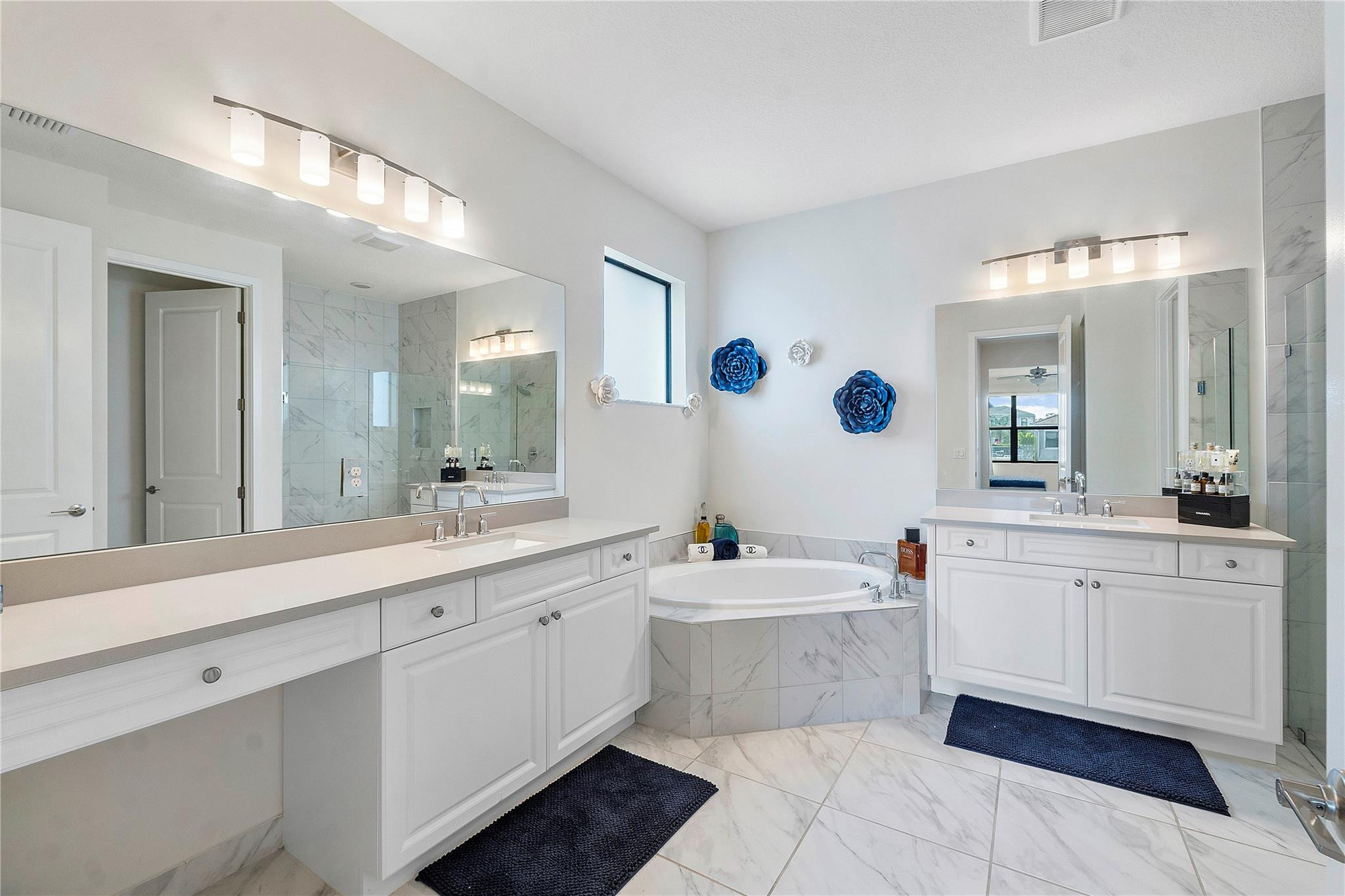 7269 Montereal Path