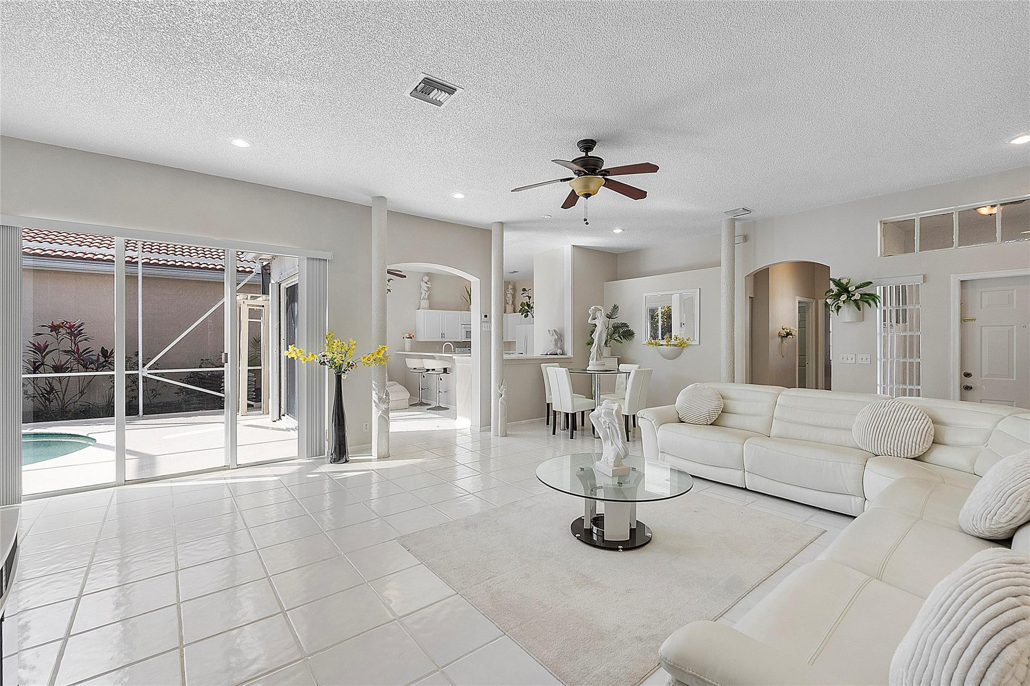 6876 NW 32nd Street