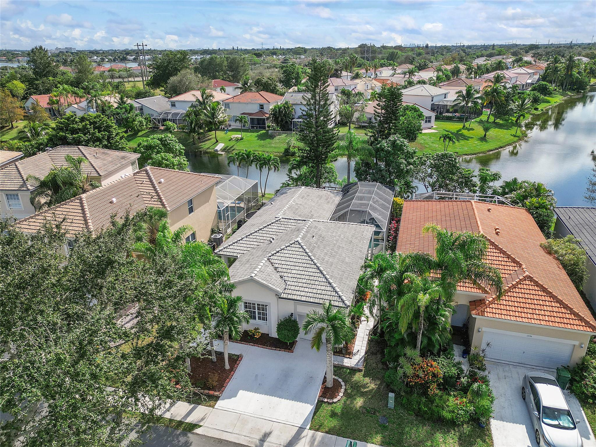 6876 NW 32nd Street