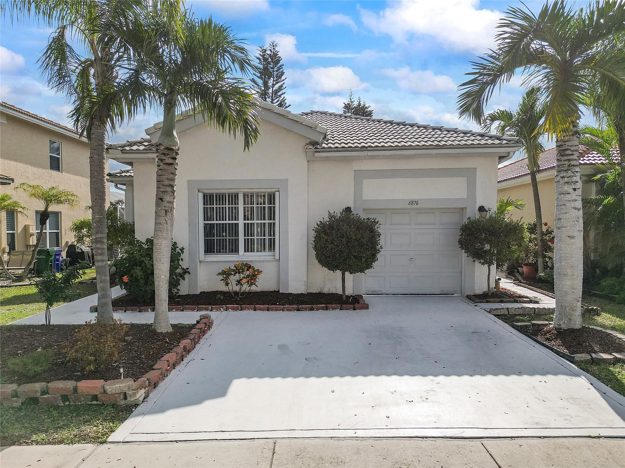 6876 NW 32nd Street