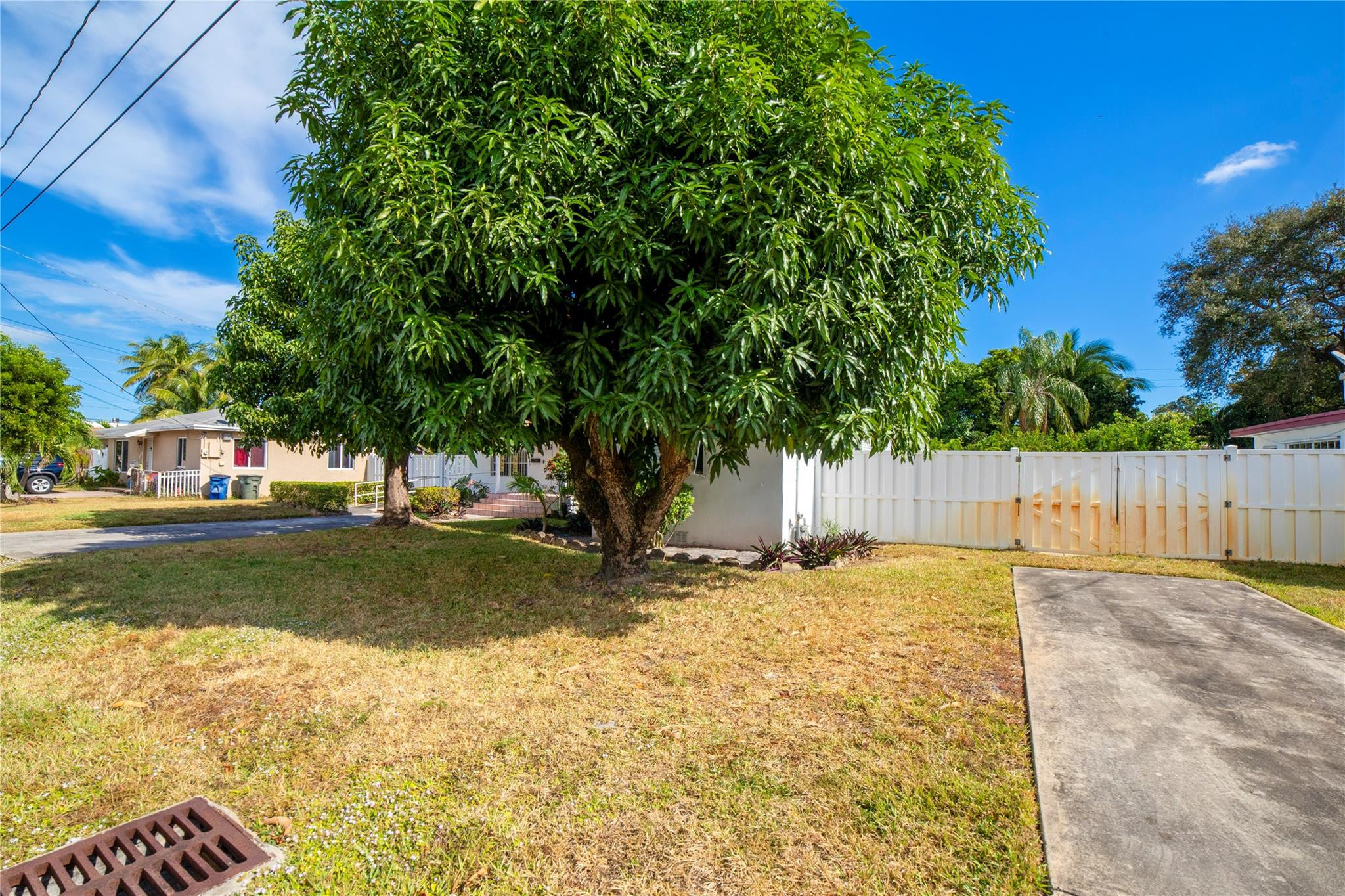 119 SW 3rd Avenue