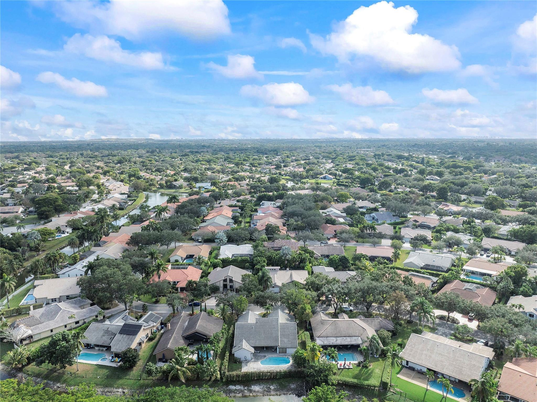 8977 NW 53rd Manor