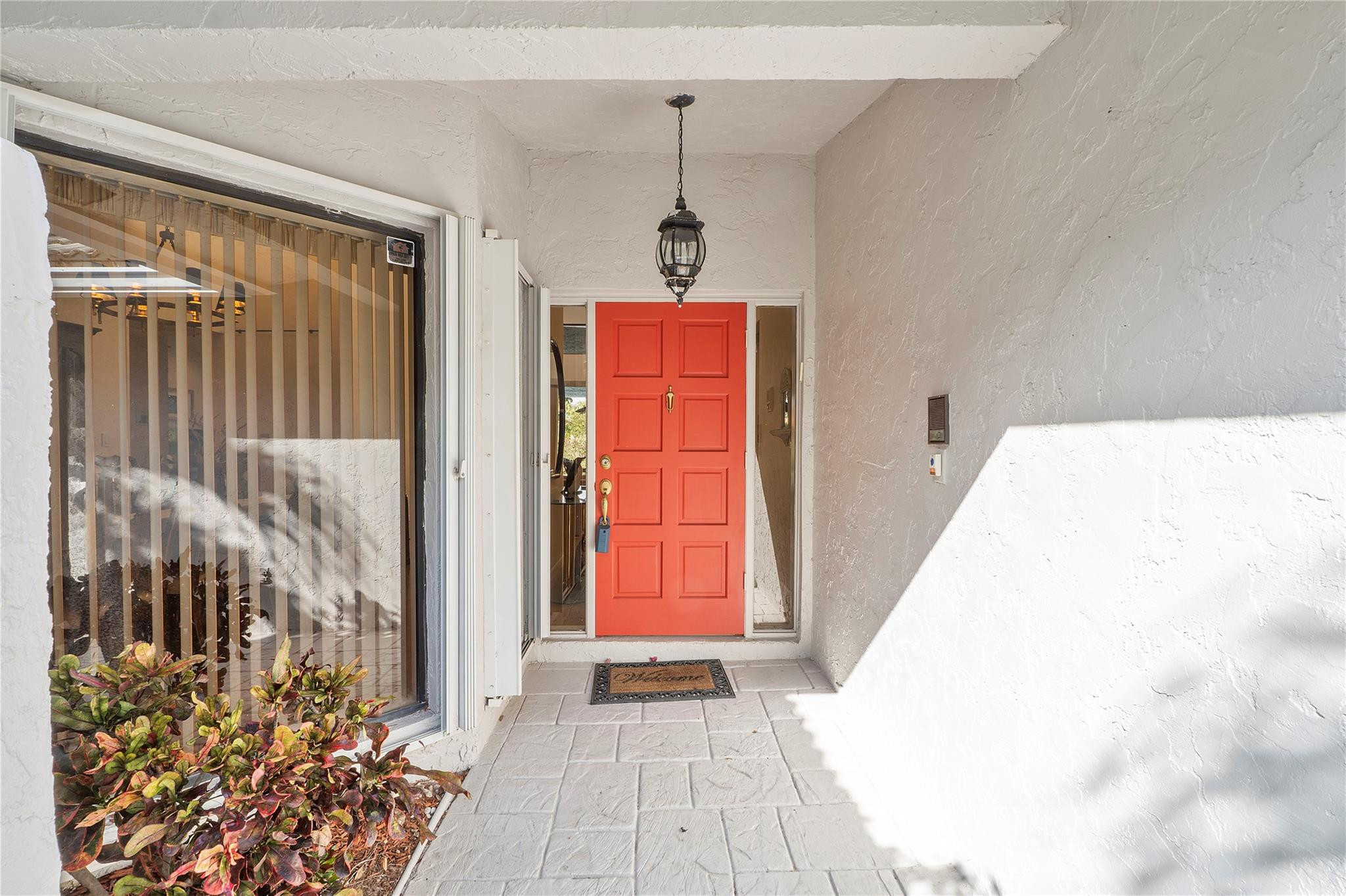8977 NW 53rd Manor