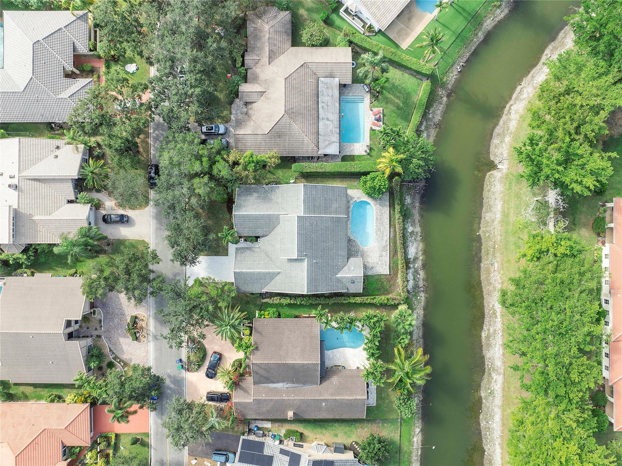 8977 NW 53rd Manor