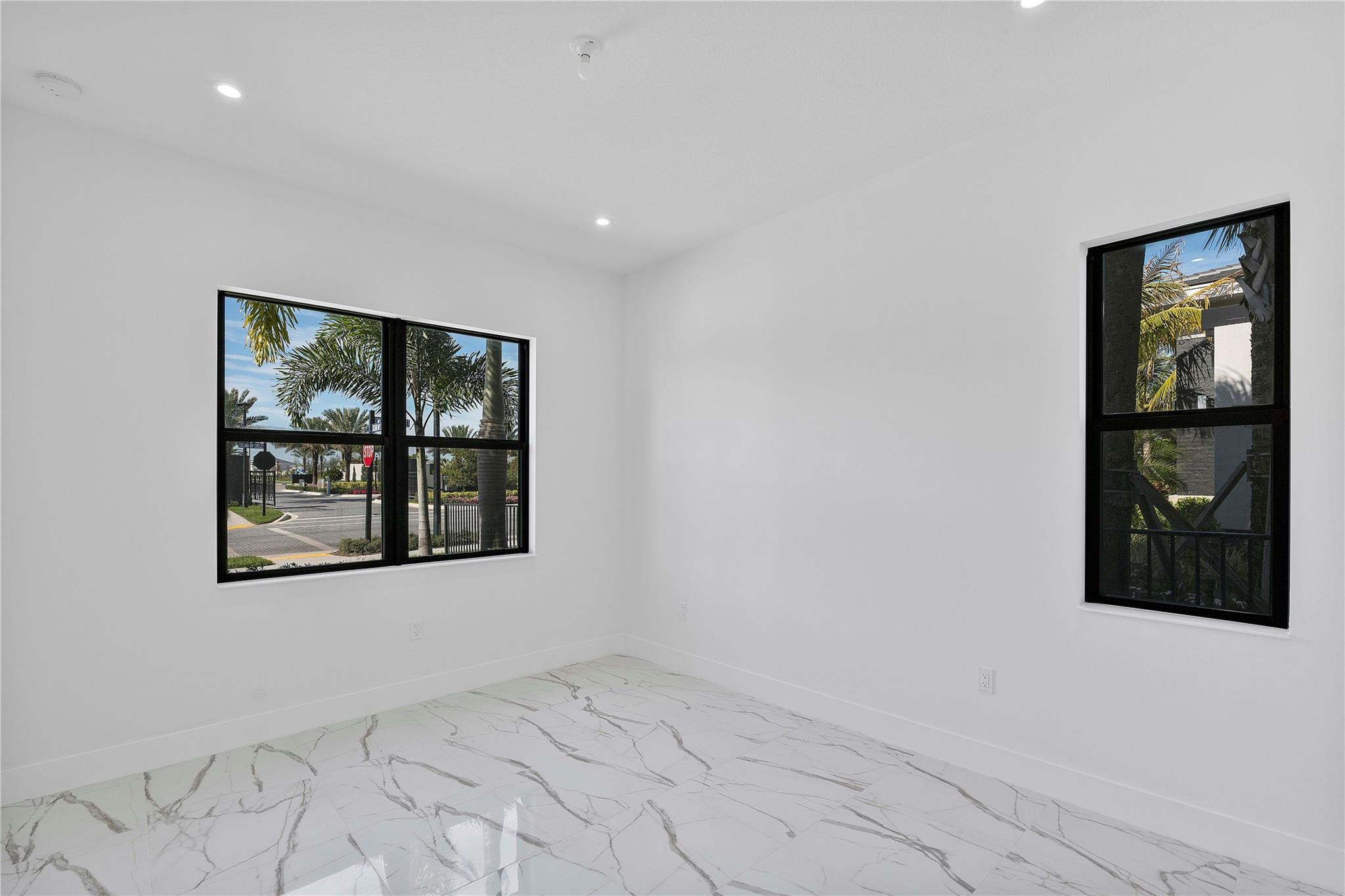12404 Solana Bay Circle