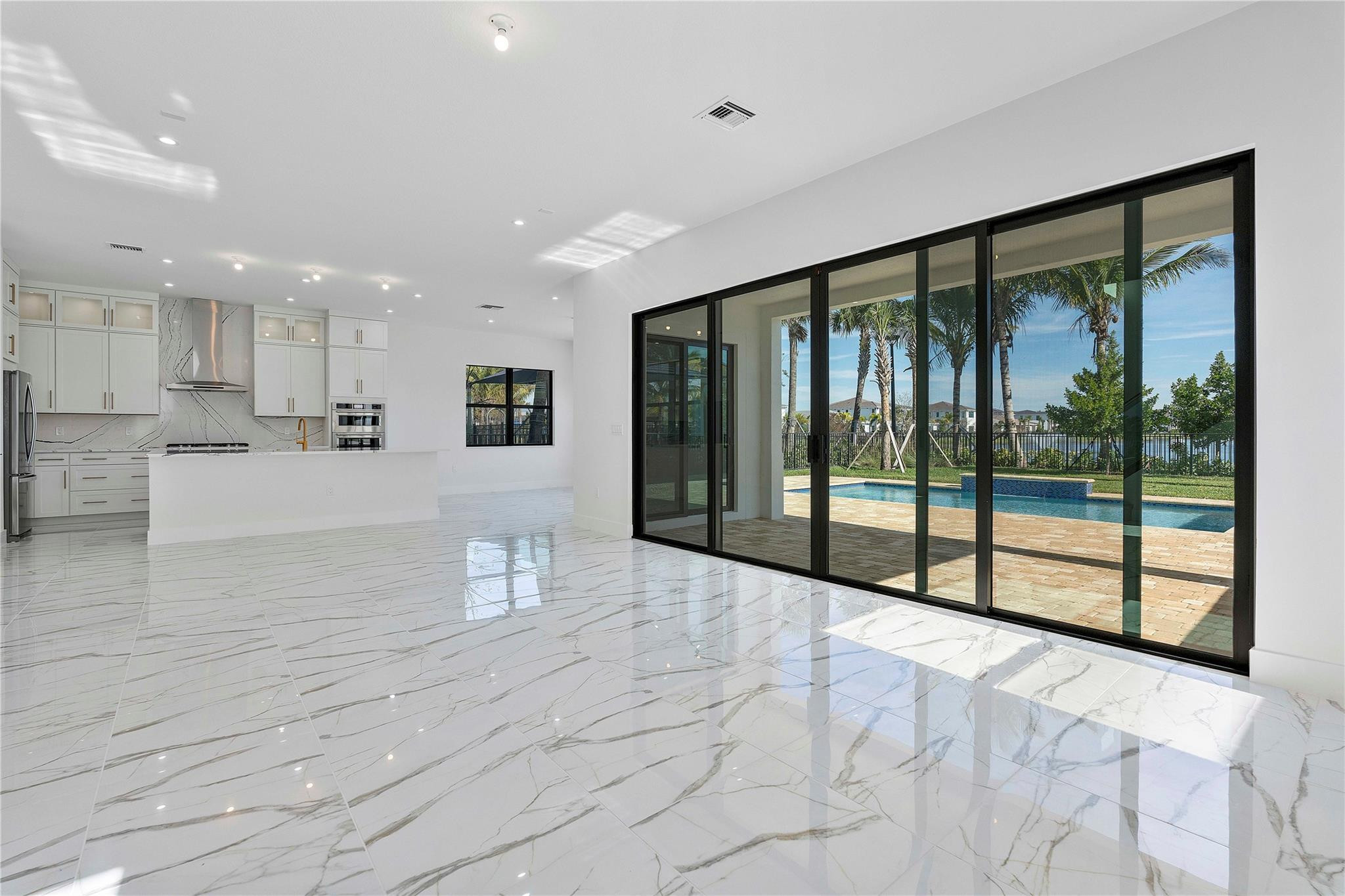 12404 Solana Bay Circle