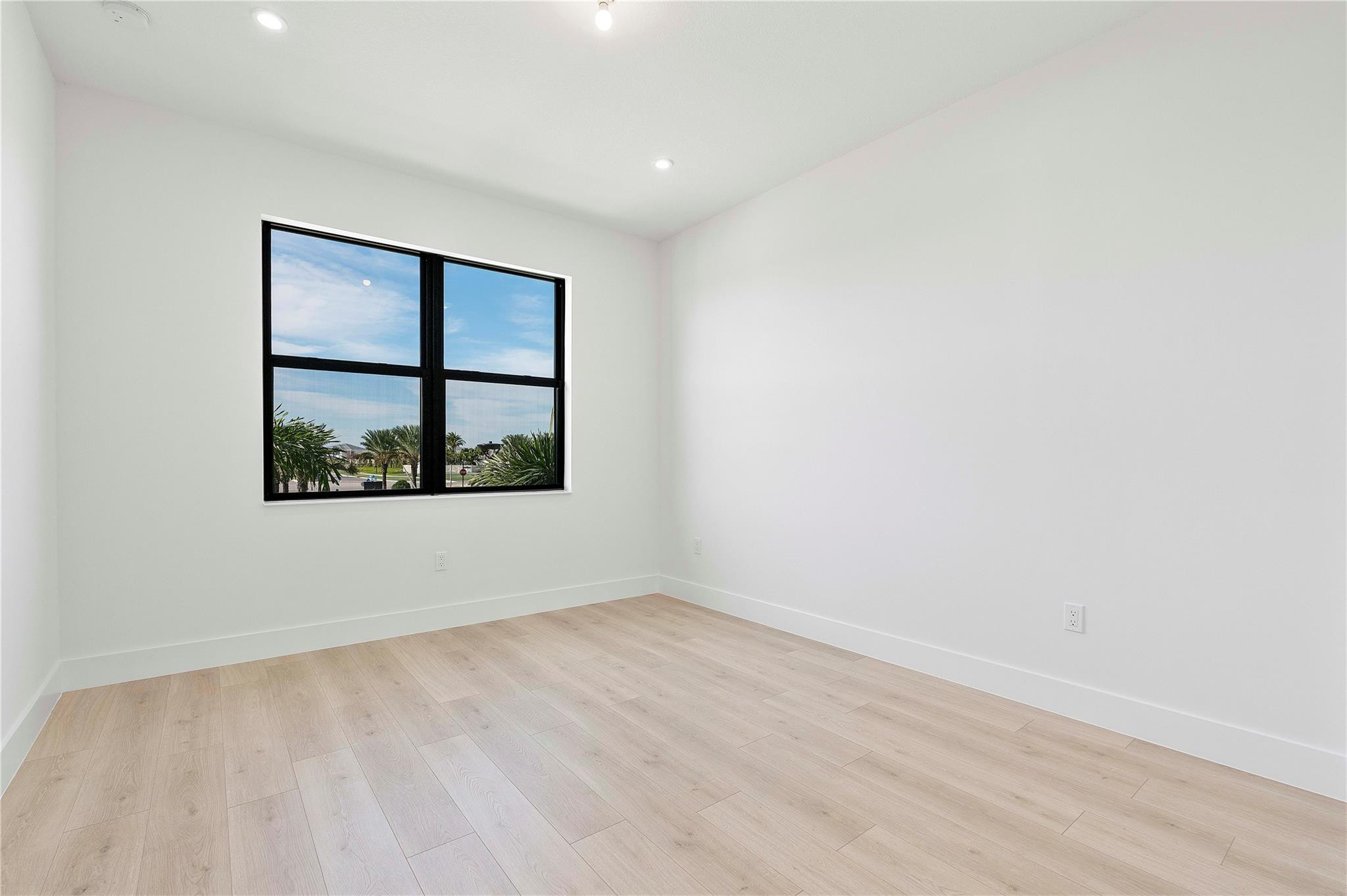 12404 Solana Bay Circle