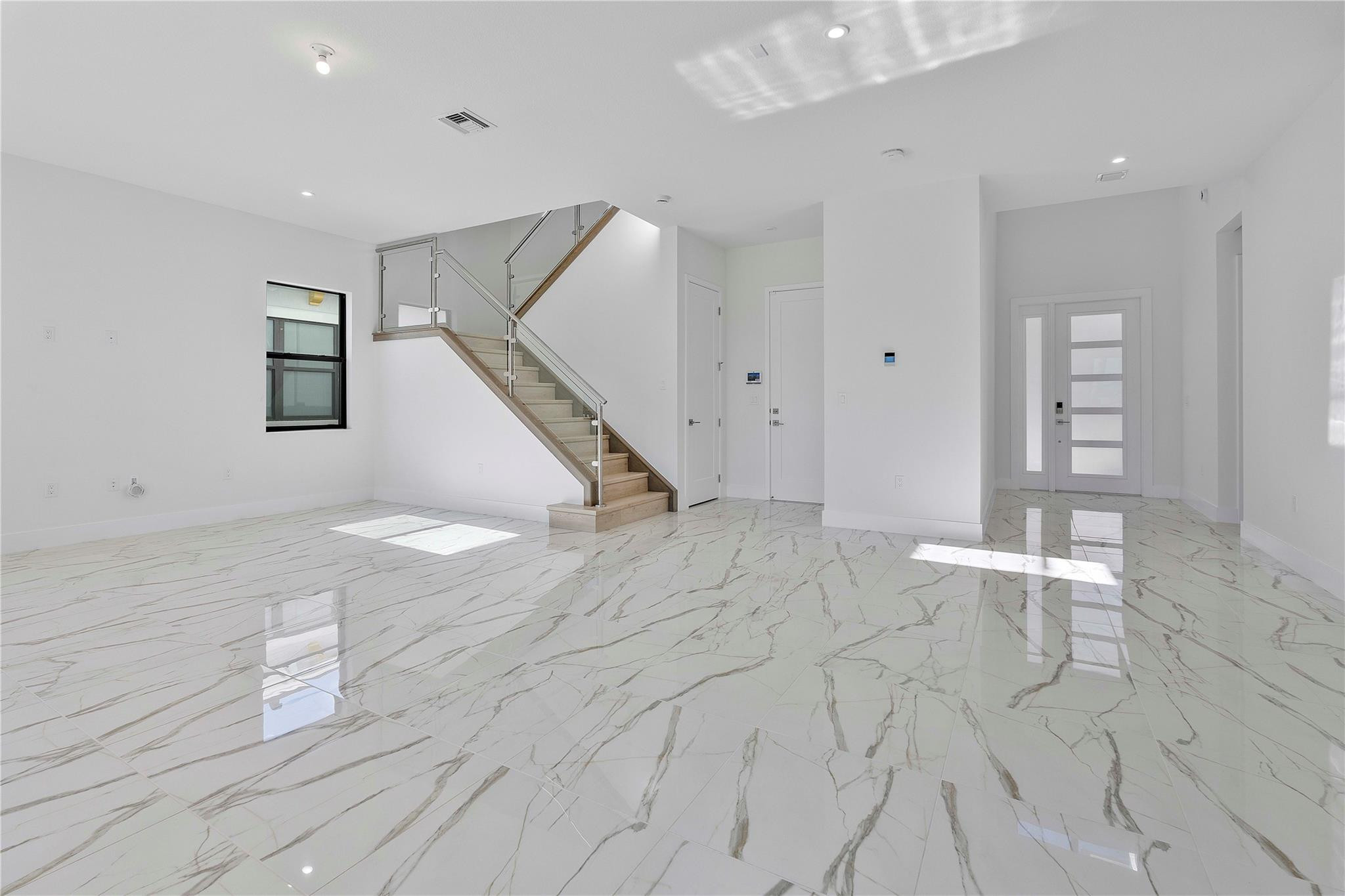12404 Solana Bay Circle