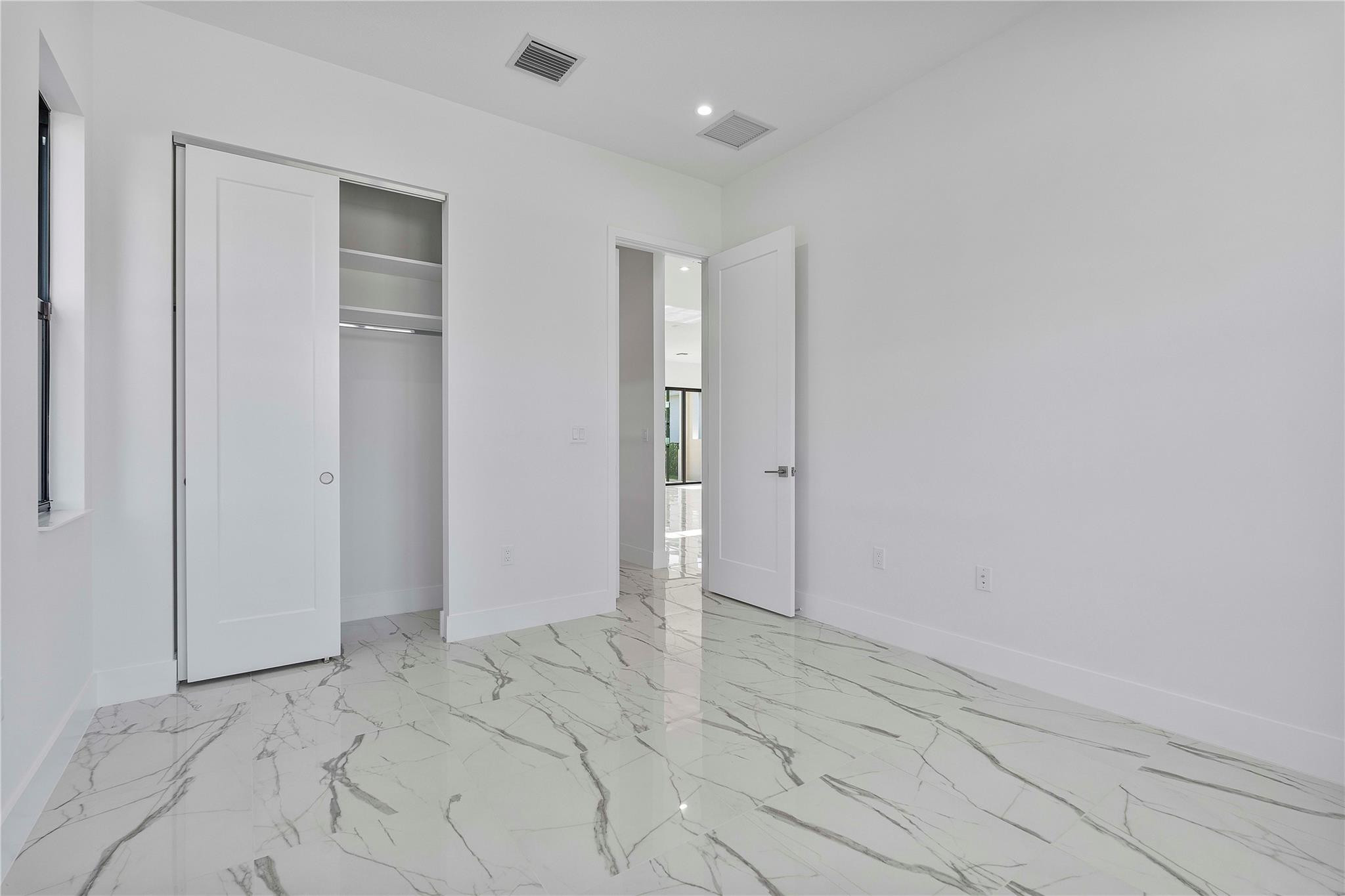 12404 Solana Bay Circle
