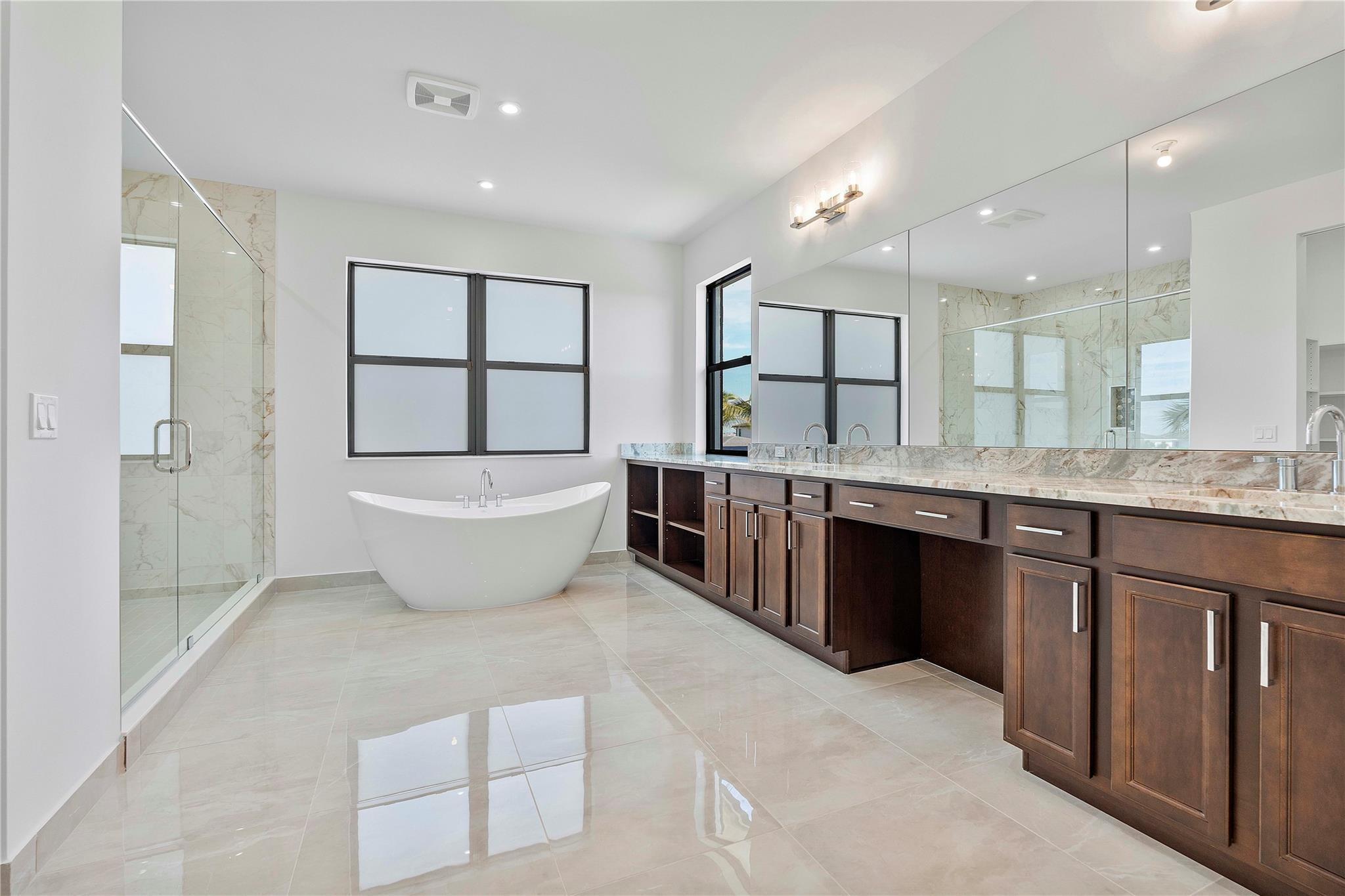 12404 Solana Bay Circle