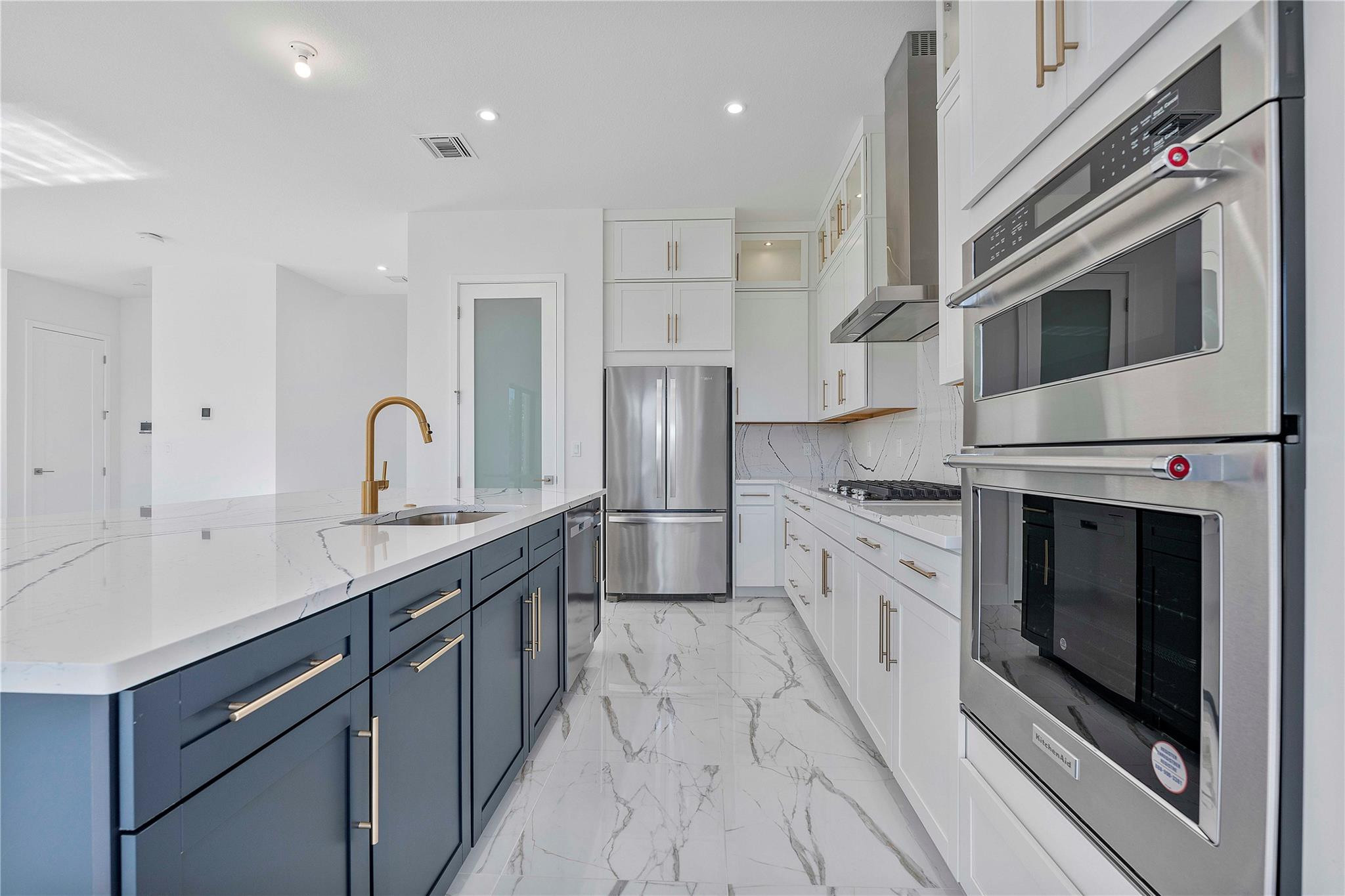 12404 Solana Bay Circle