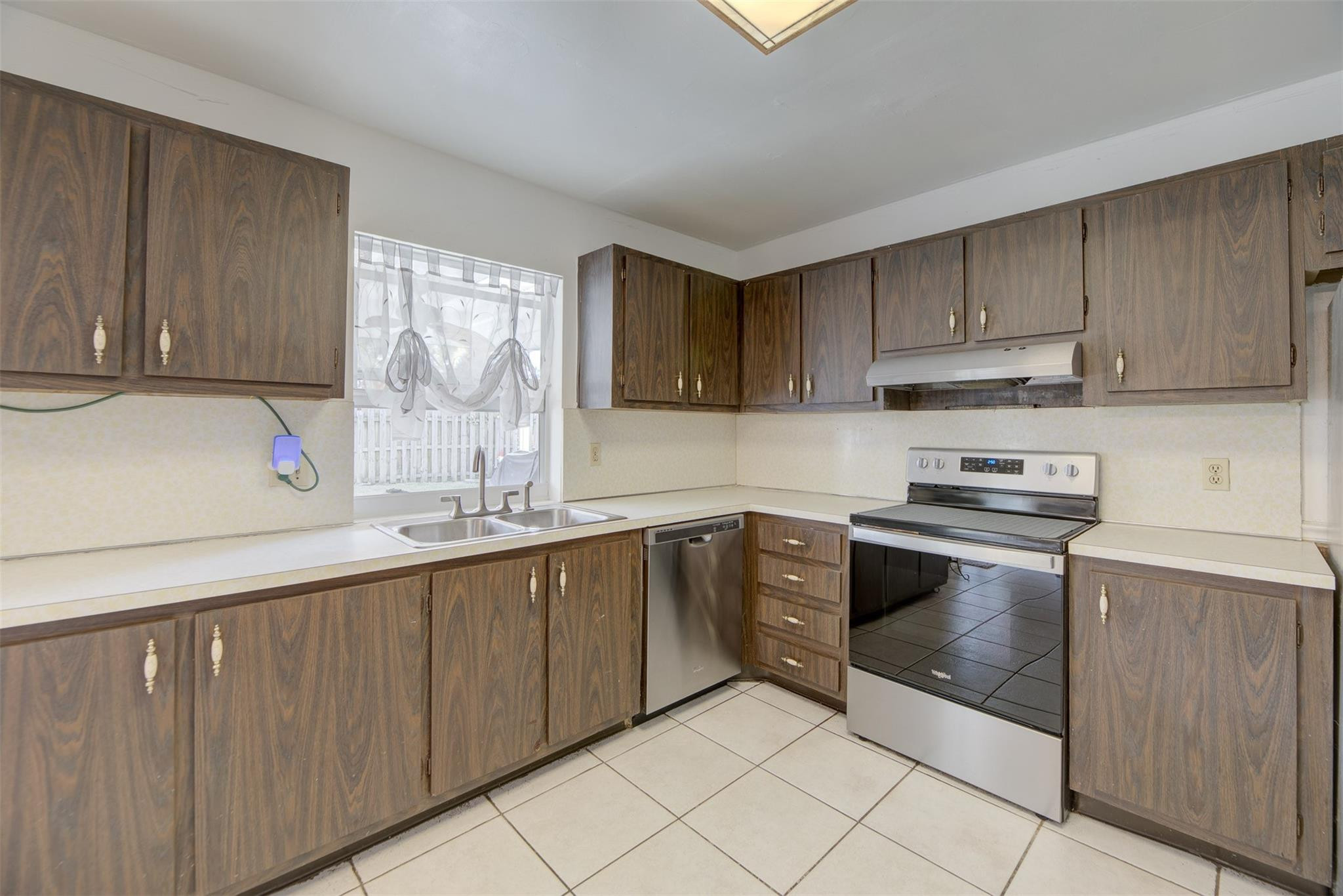 3330 NW 65th Street