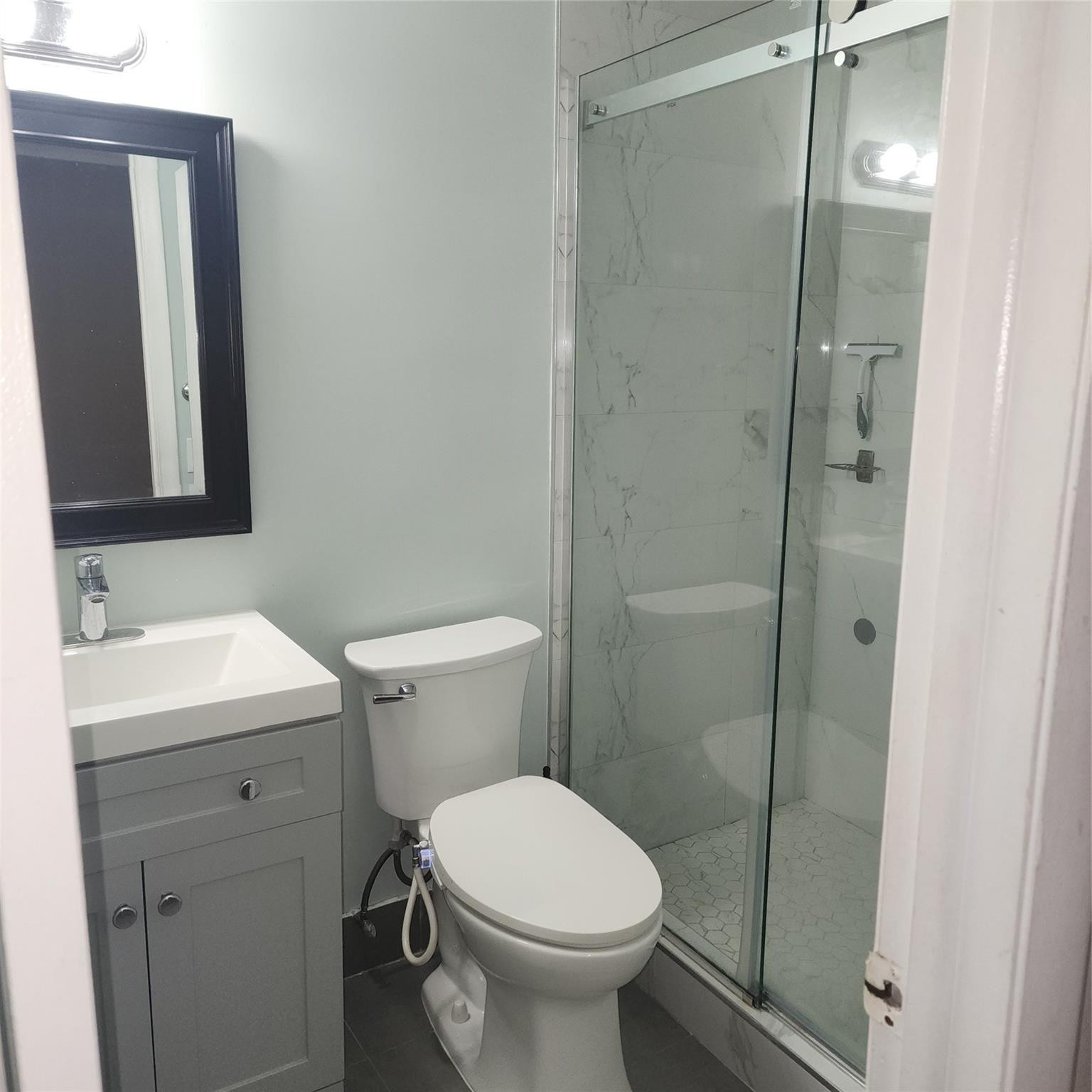 951 SW 8th Street