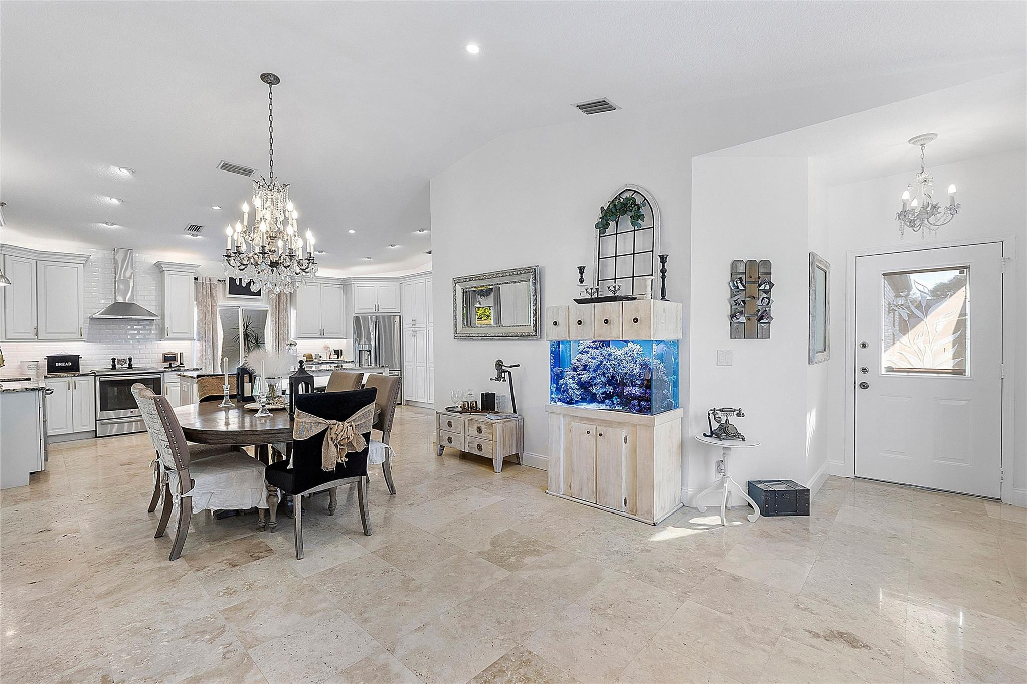 6613 Stratford Drive
