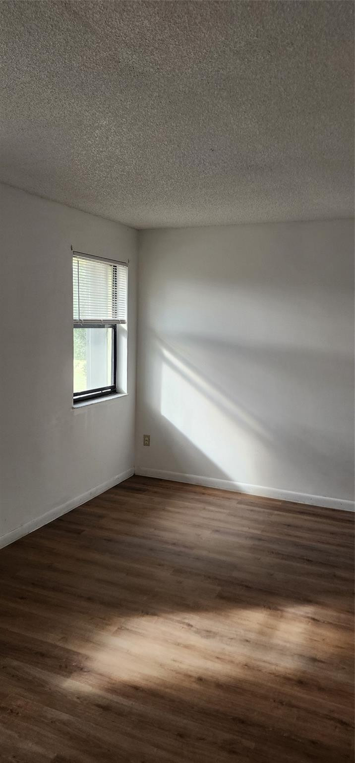953 SW 8th Street