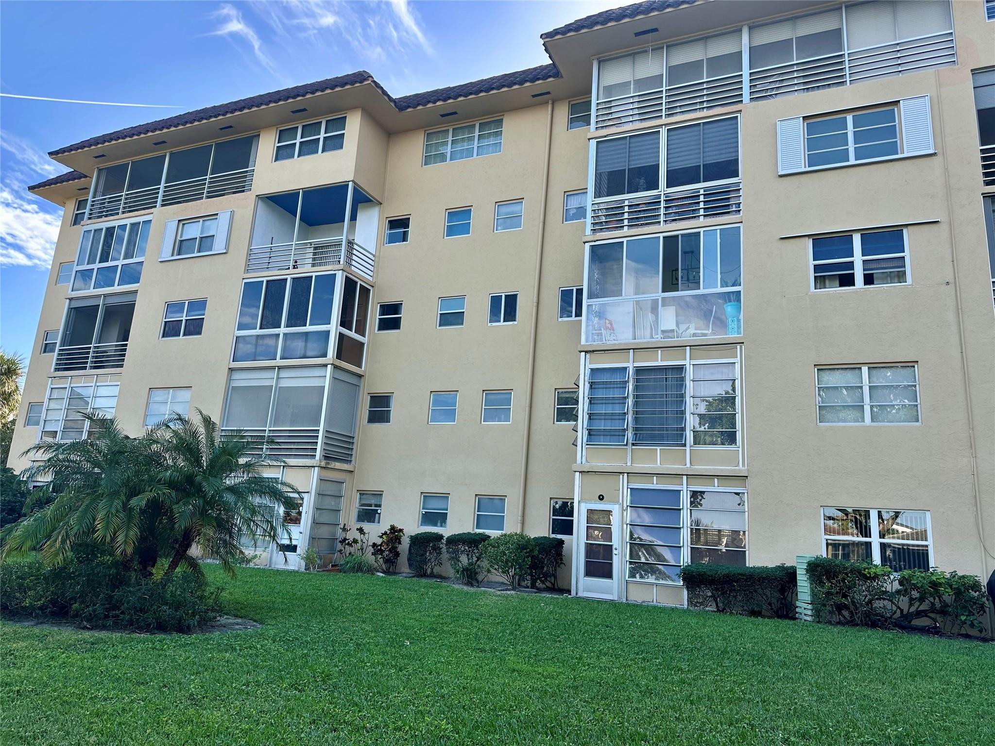 4100 Crystal Lake Drive 310