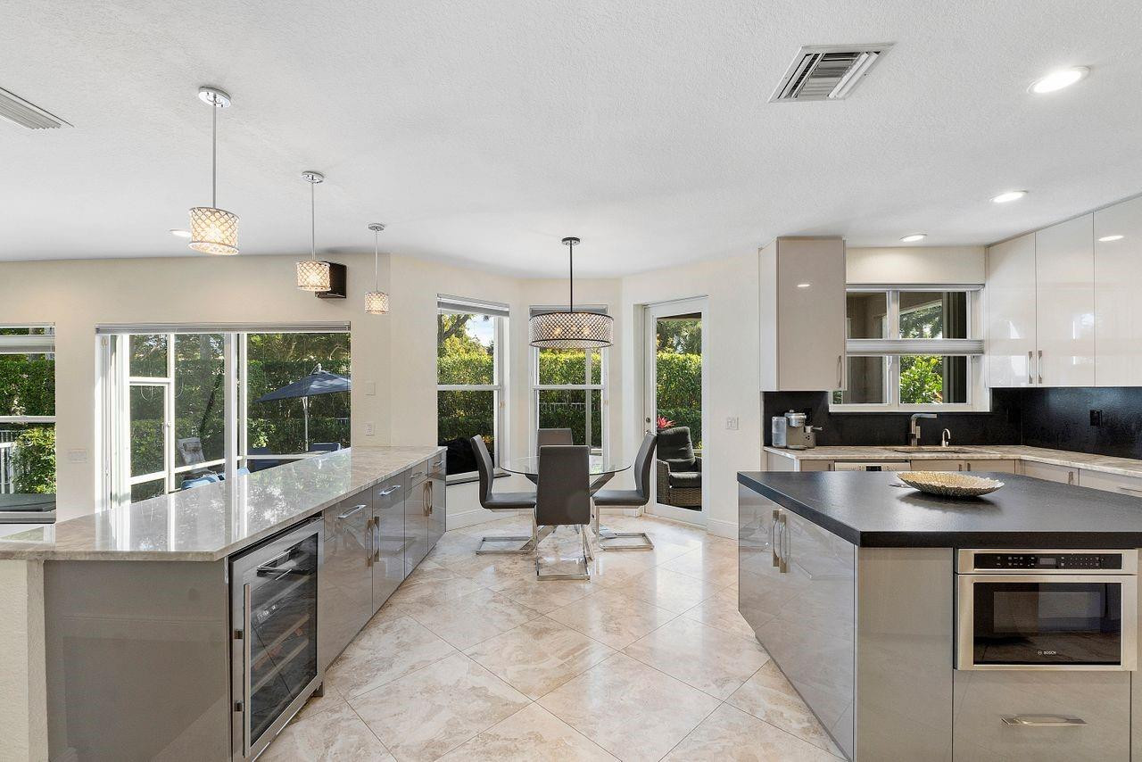 5917 NW 125th Avenue