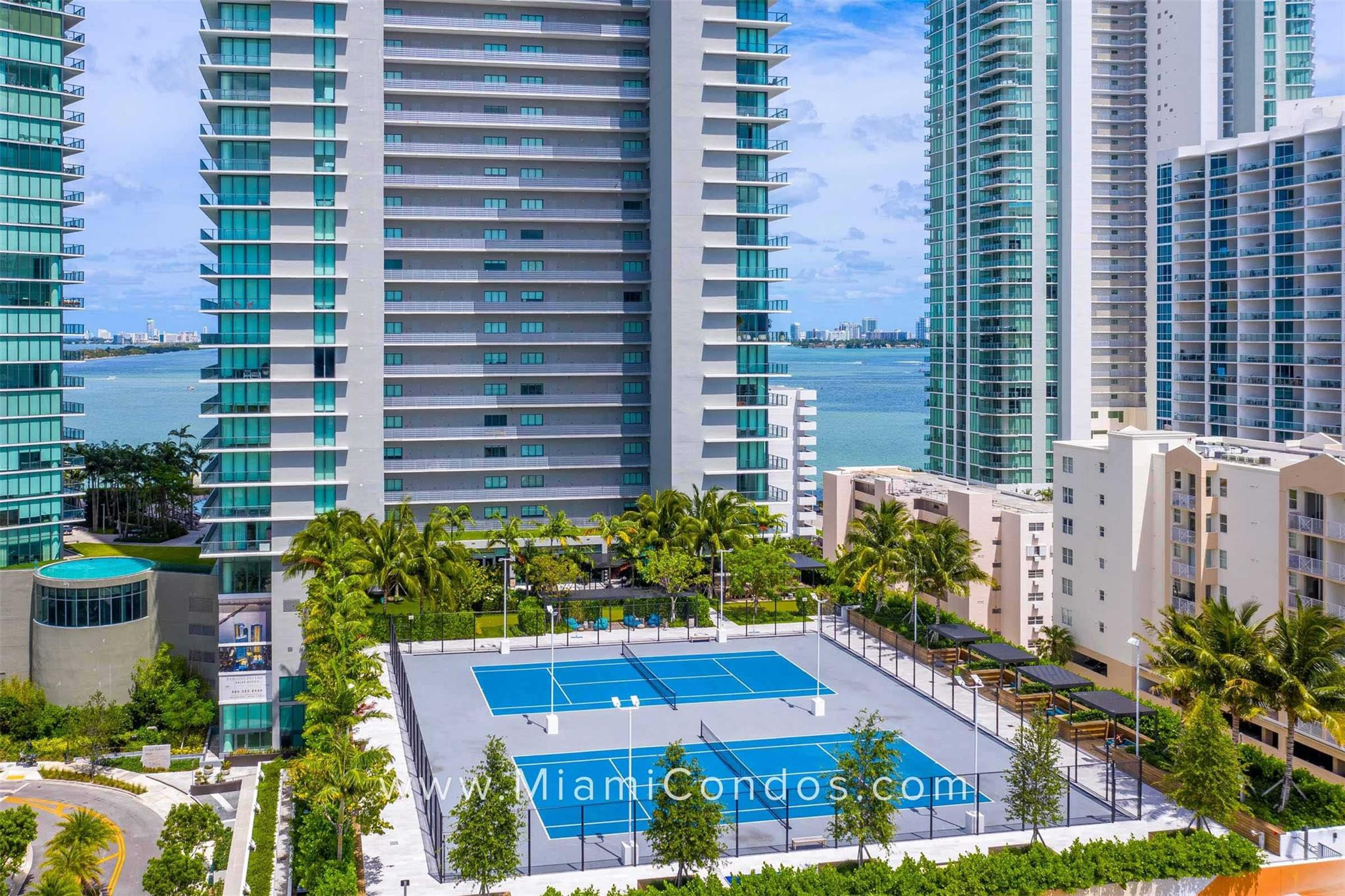 650 NE 32nd Street 3805