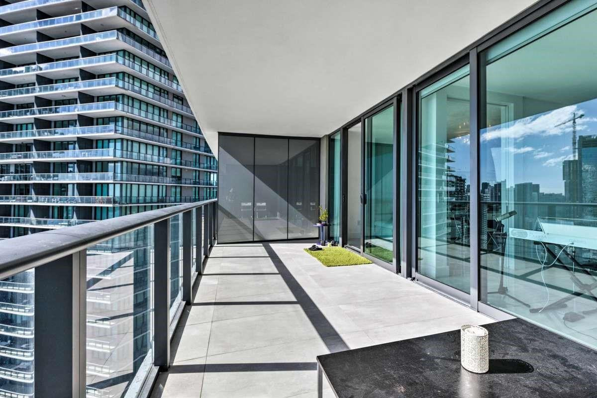 650 NE 32nd Street 3805
