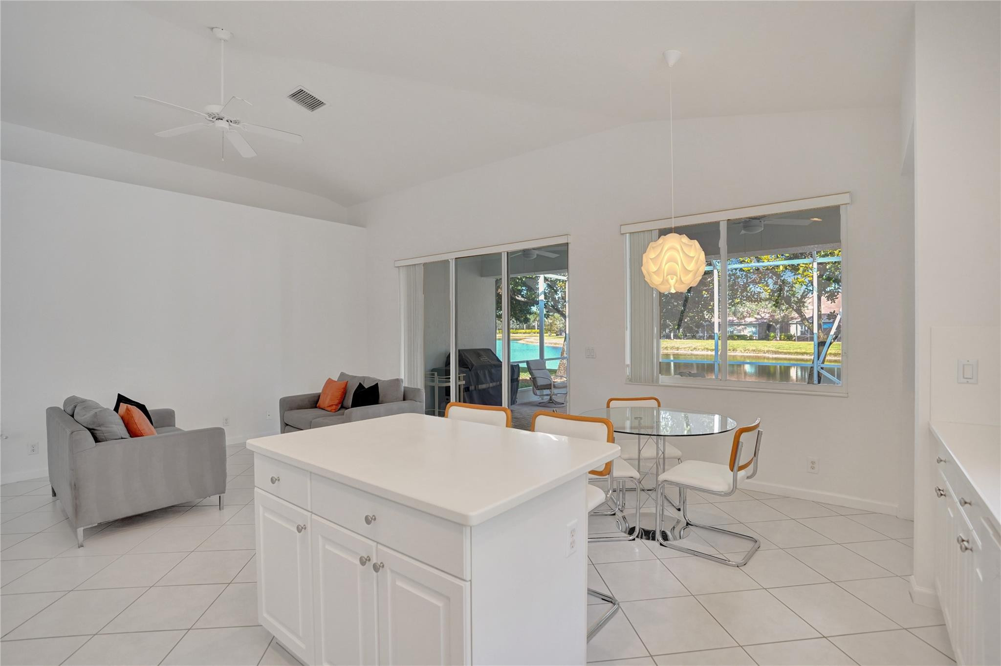 9372 Sandpiper Lane