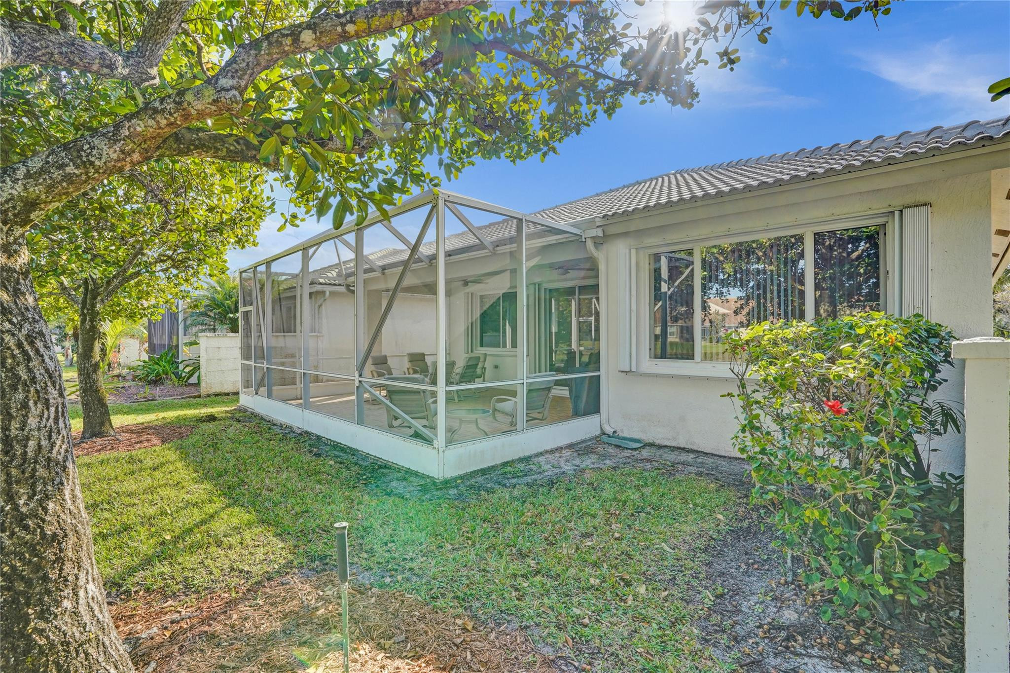 9372 Sandpiper Lane
