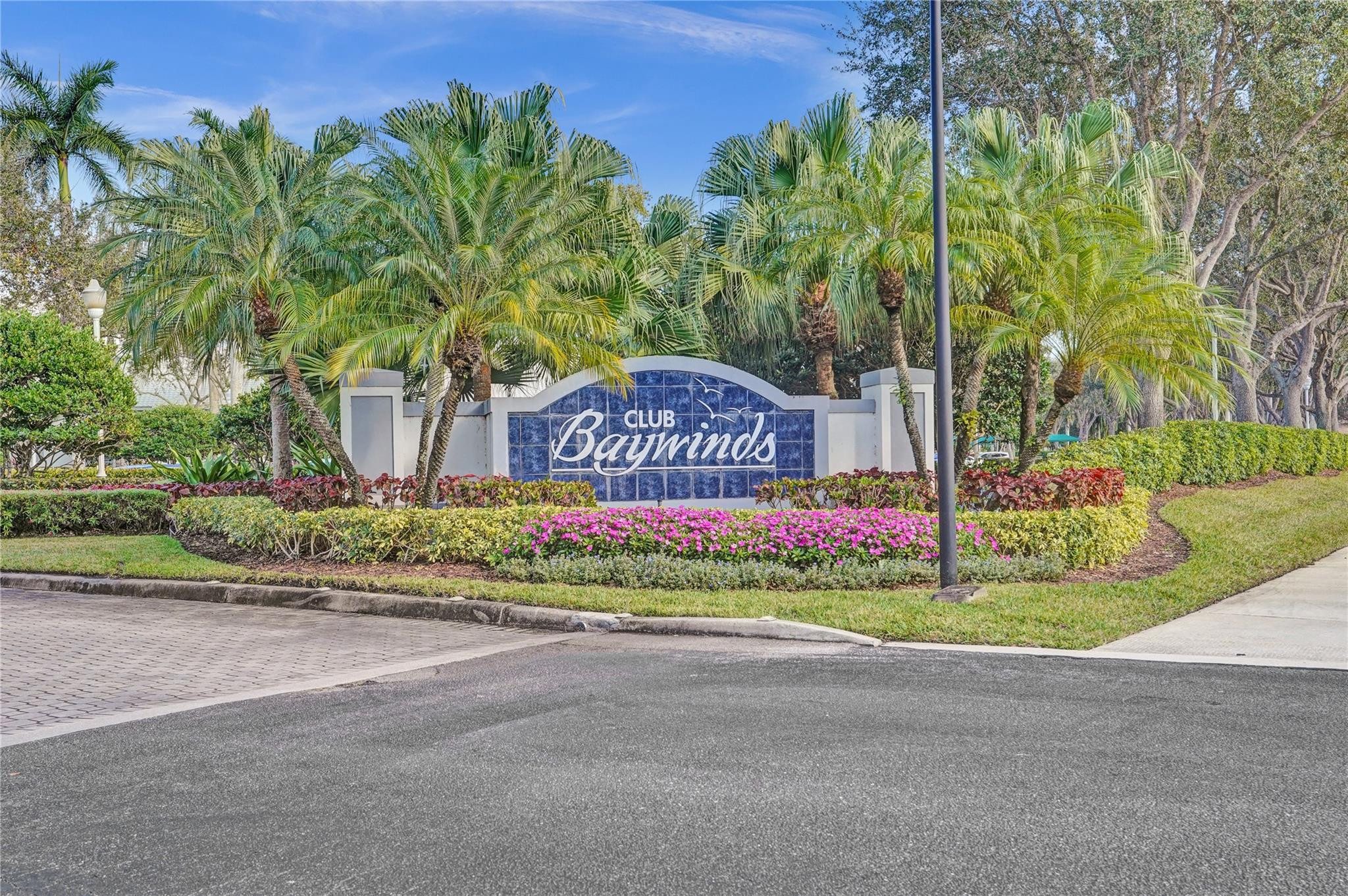 9372 Sandpiper Lane