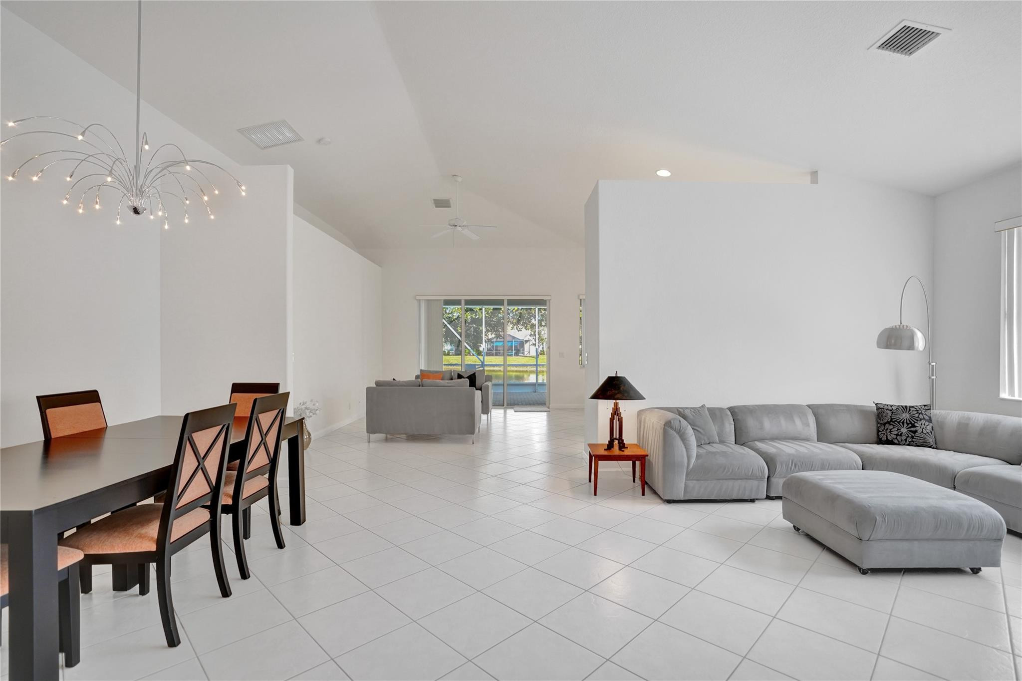 9372 Sandpiper Lane