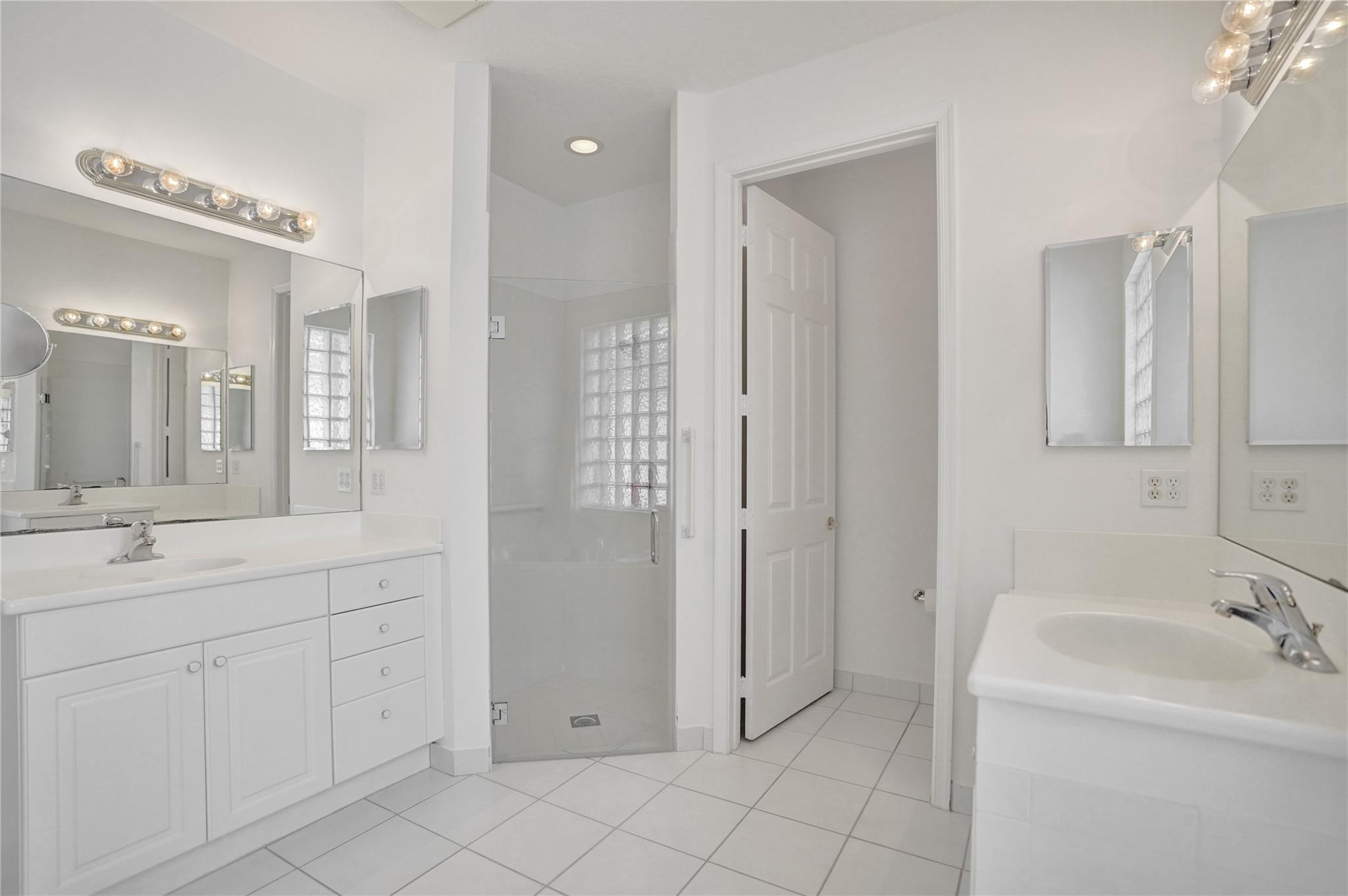 9372 Sandpiper Lane