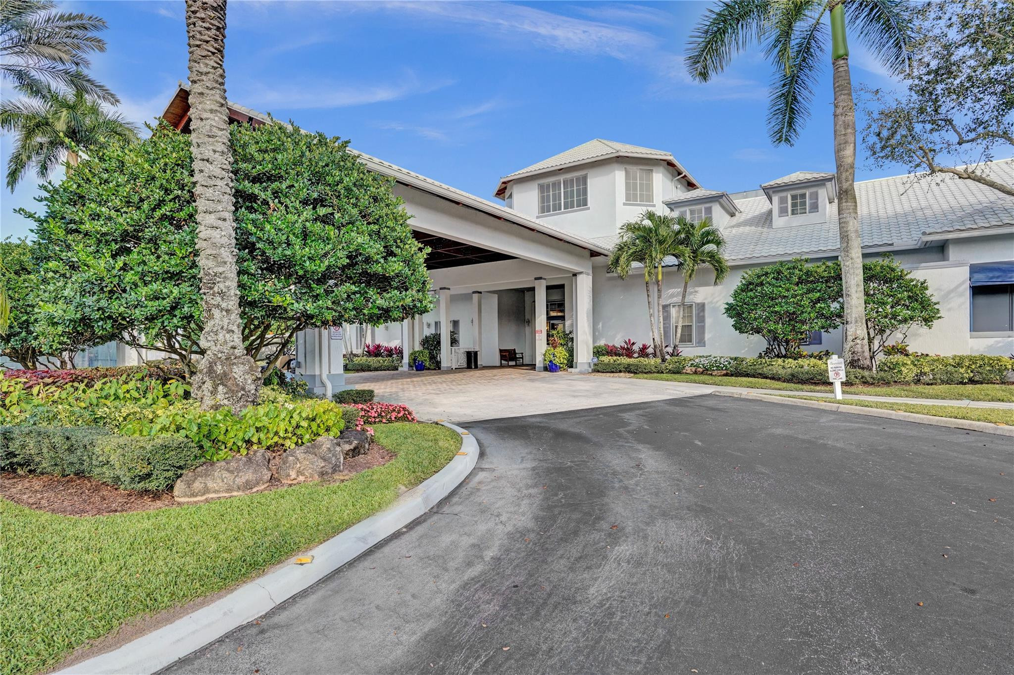 9372 Sandpiper Lane