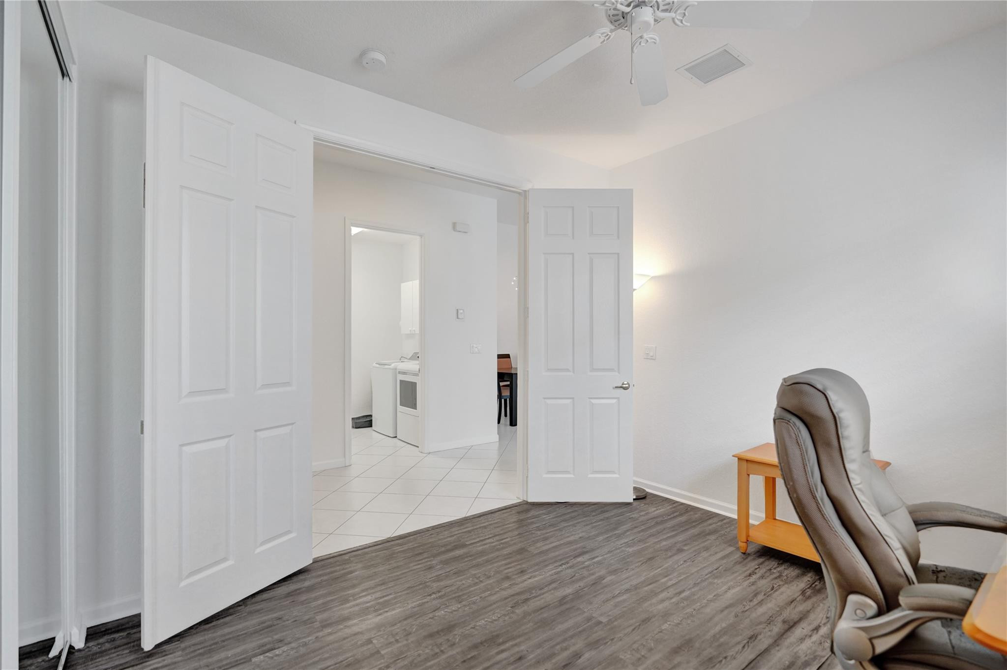 9372 Sandpiper Lane