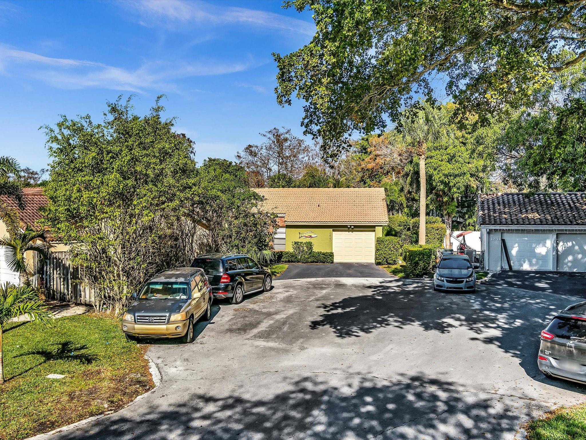 1233 NW 89th Drive