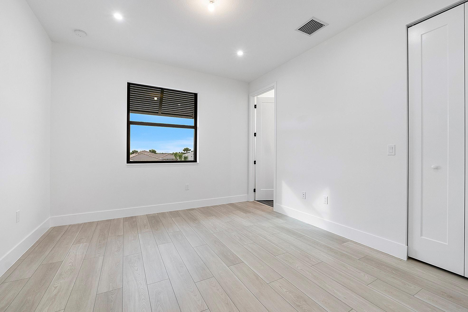 12482 Solana Bay Circle