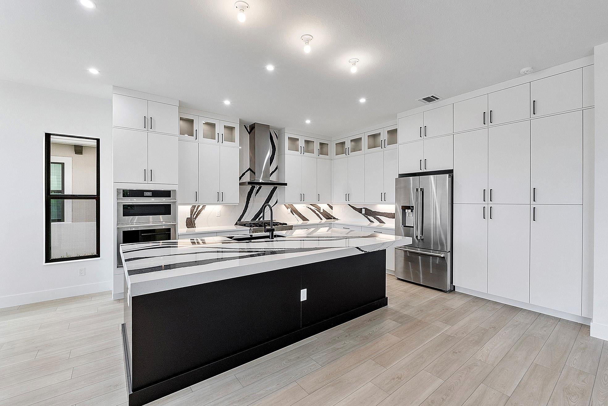 12482 Solana Bay Circle