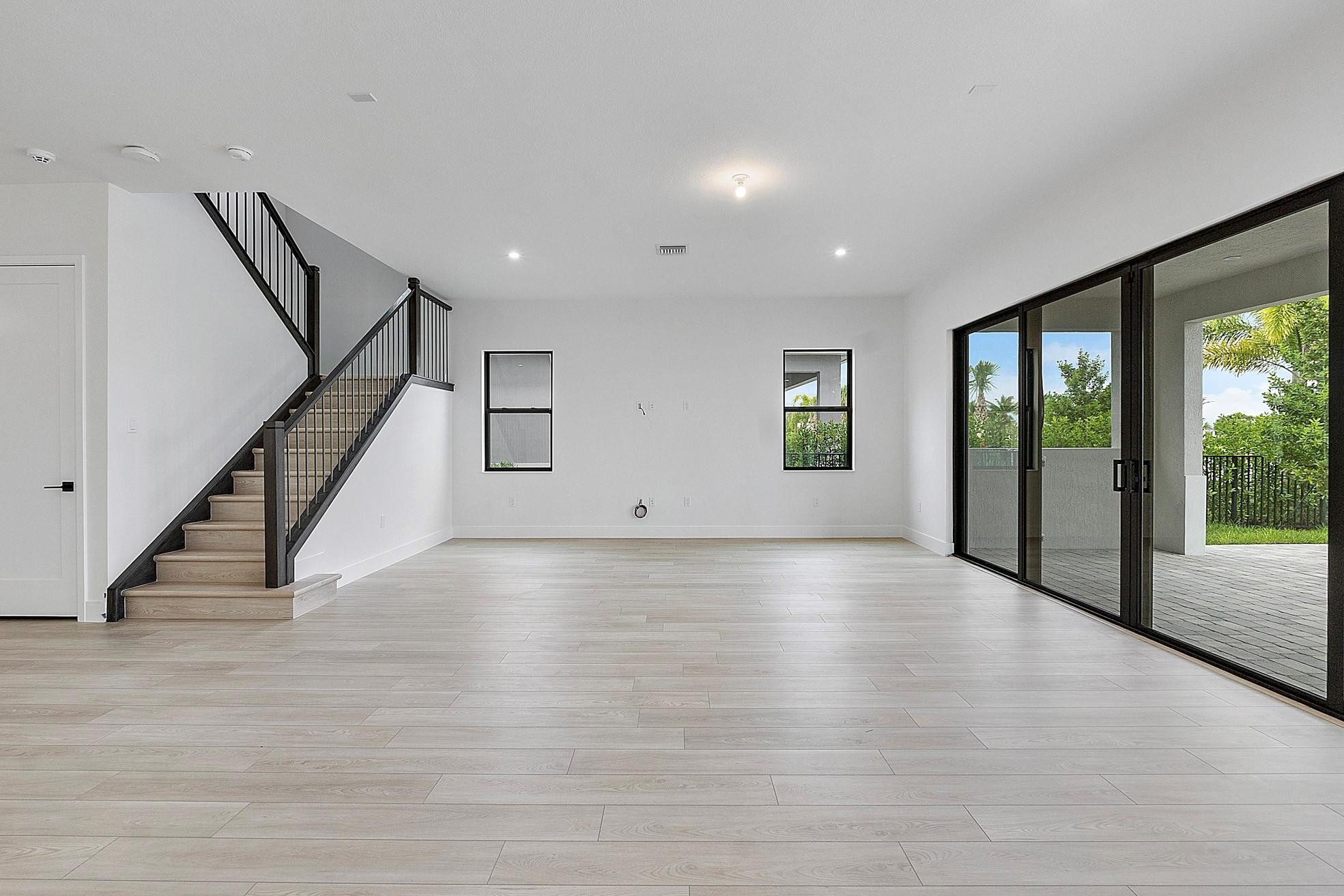 12482 Solana Bay Circle