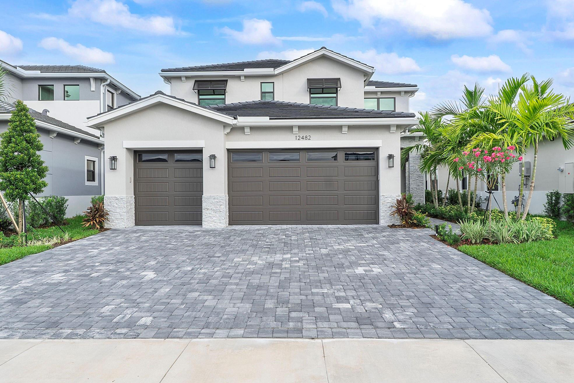 12482 Solana Bay Circle