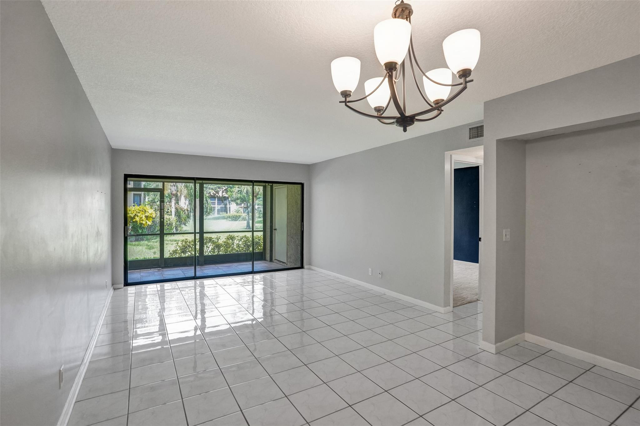 2307 SW 15th Street 3