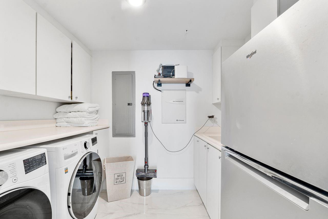 1 N Ocean Boulevard 207