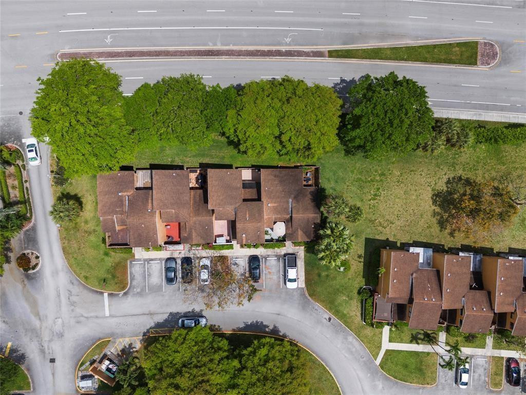8005 NW 71st Court 8005